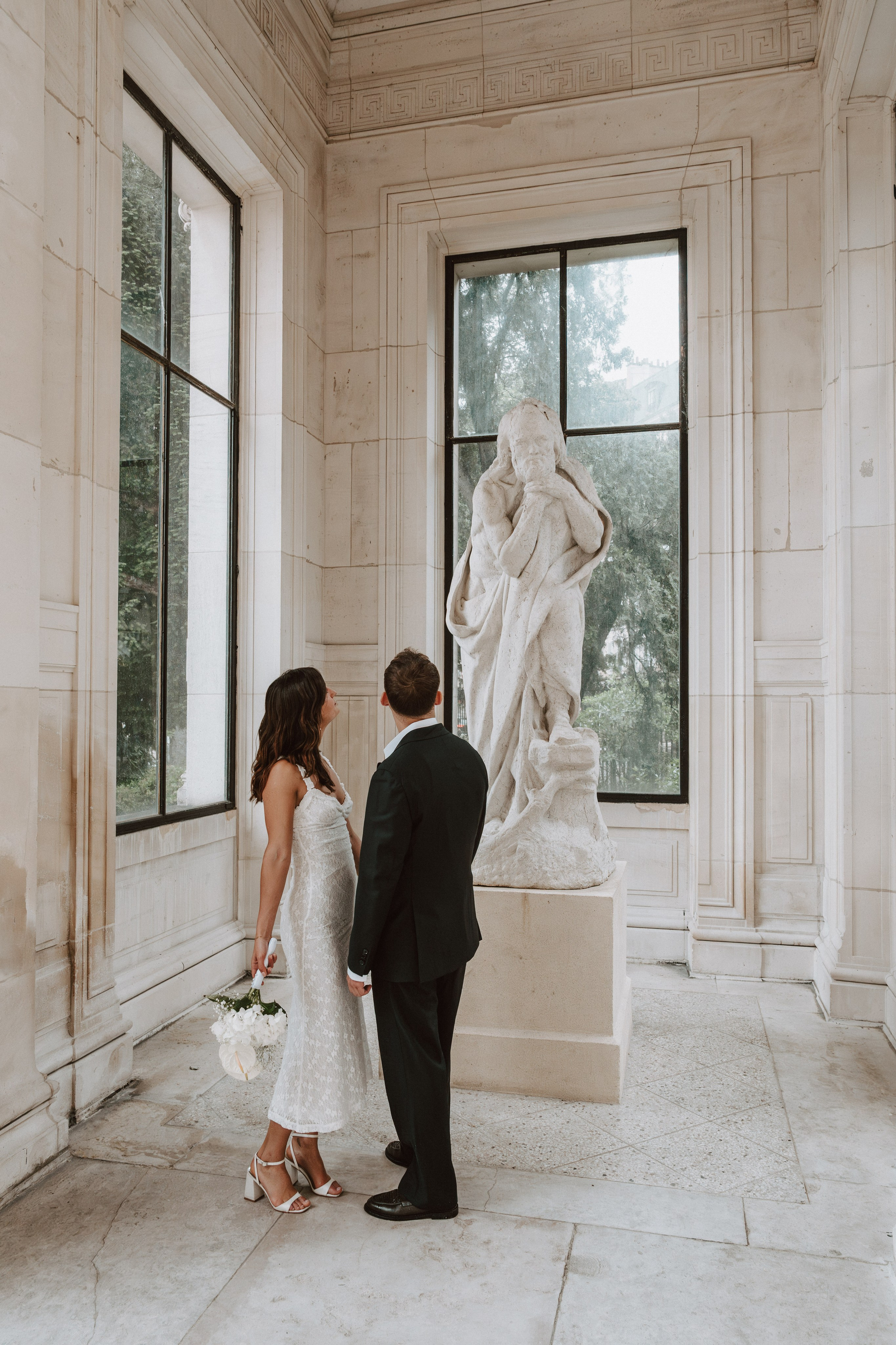 Pré-engagement à Paris. Lucy Hubert — Photographe de mariage à Paris et en France