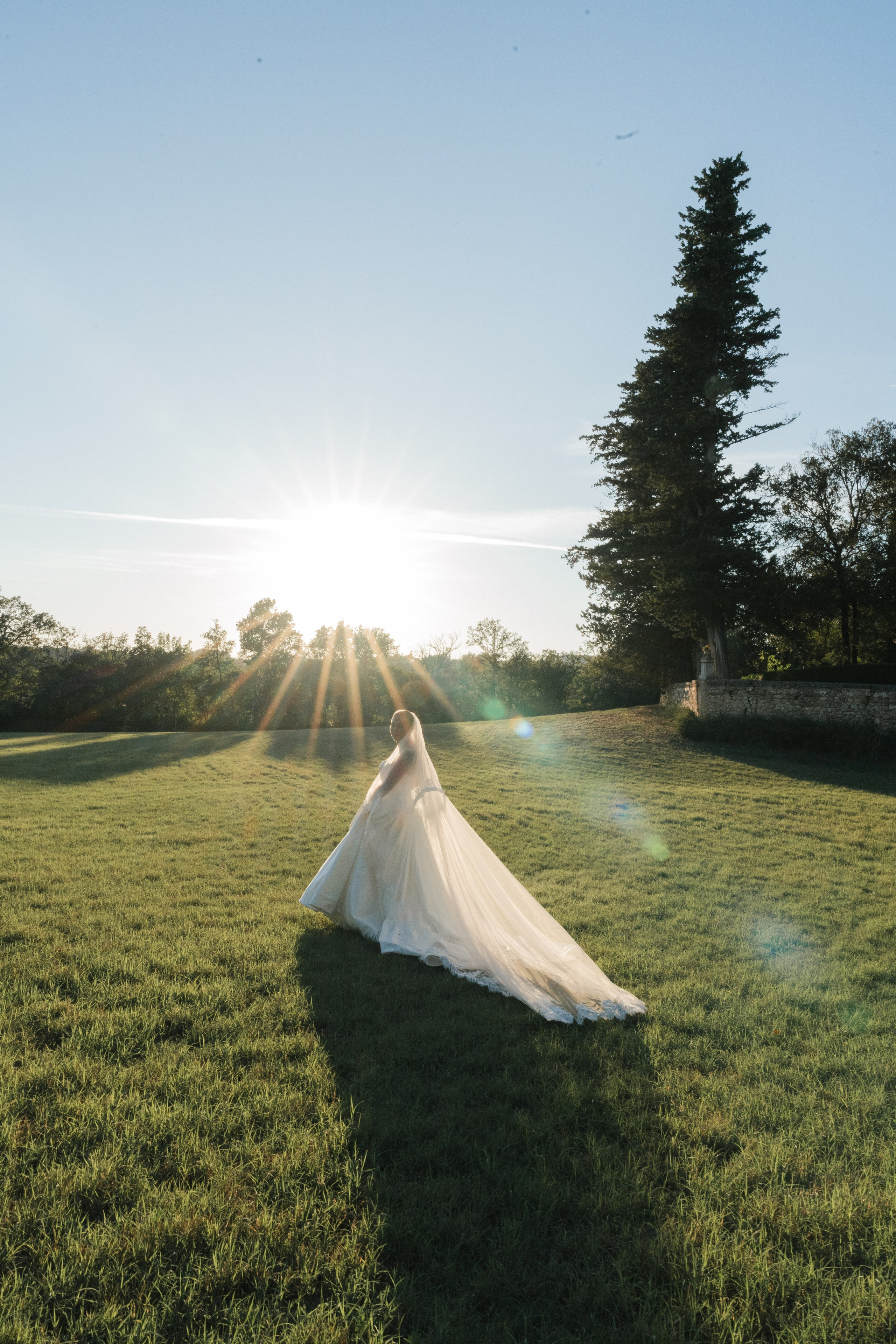 Full wedding gallery - 14h de couverture. Lucy Hubert — Photographe de mariage à Paris et en France