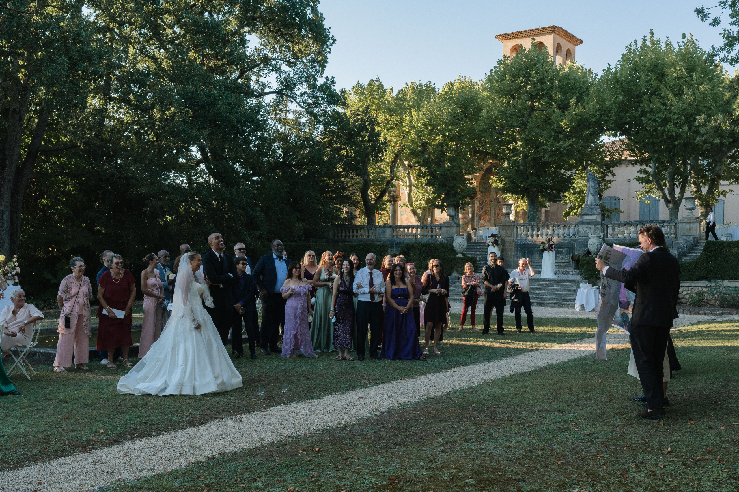 Full wedding gallery - 14h de couverture. Lucy Hubert — Photographe de mariage à Paris et en France