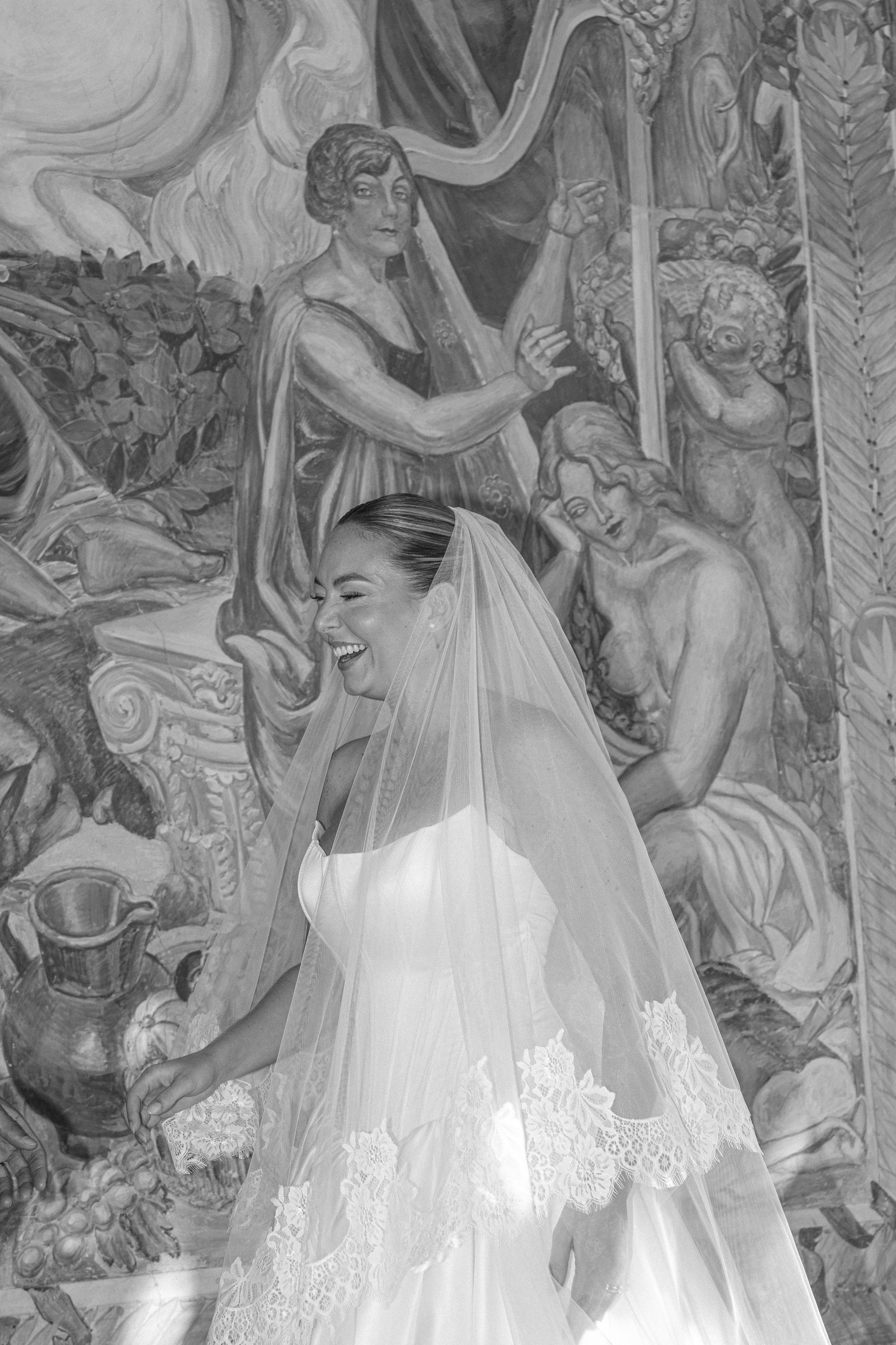 Full wedding gallery - 14h de couverture. Lucy Hubert — Photographe de mariage à Paris et en France