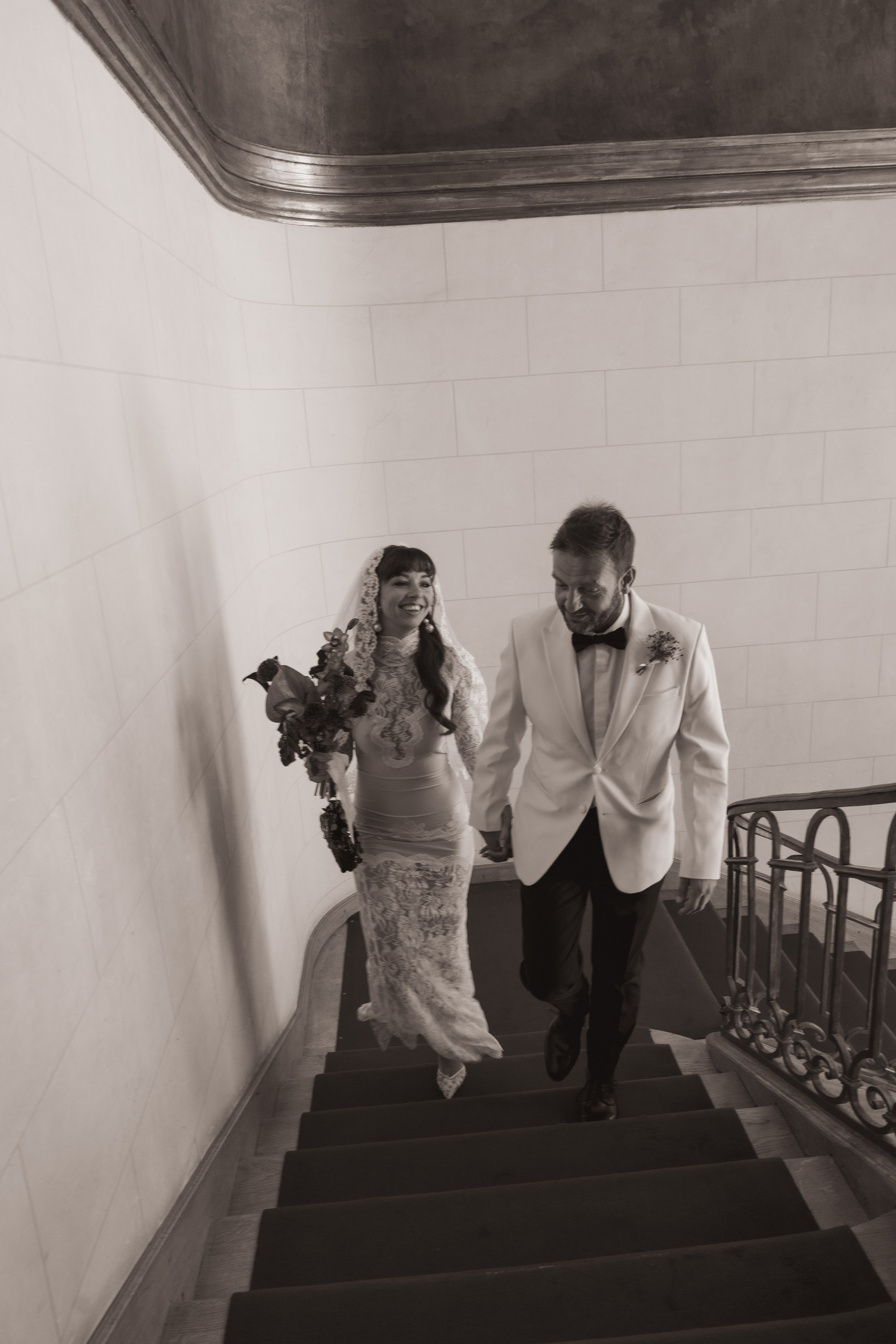 Civil wedding - 6h de couverture. Lucy Hubert — Photographe de mariage à Paris et en France