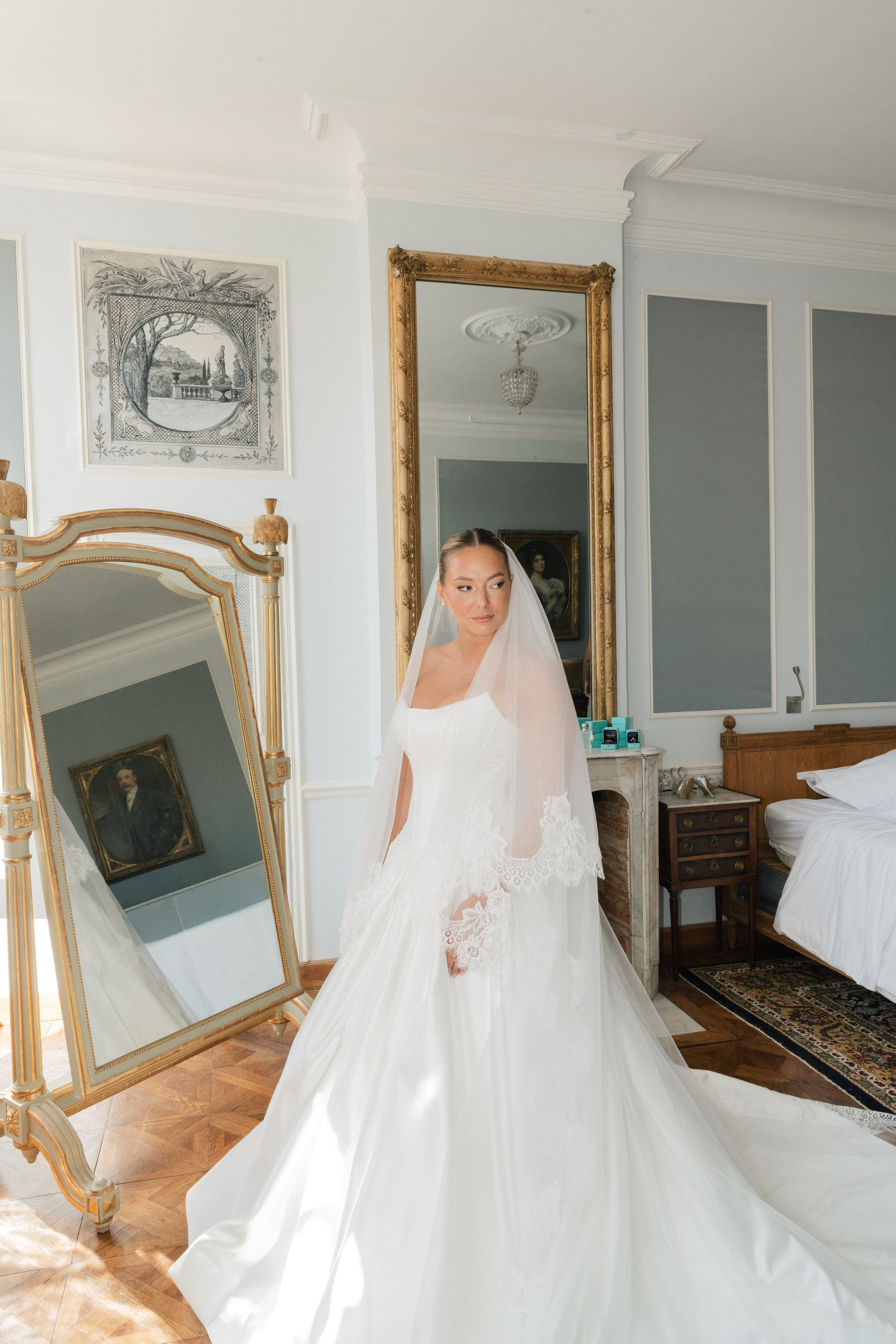 Full wedding gallery - 14h de couverture. Lucy Hubert — Photographe de mariage à Paris et en France