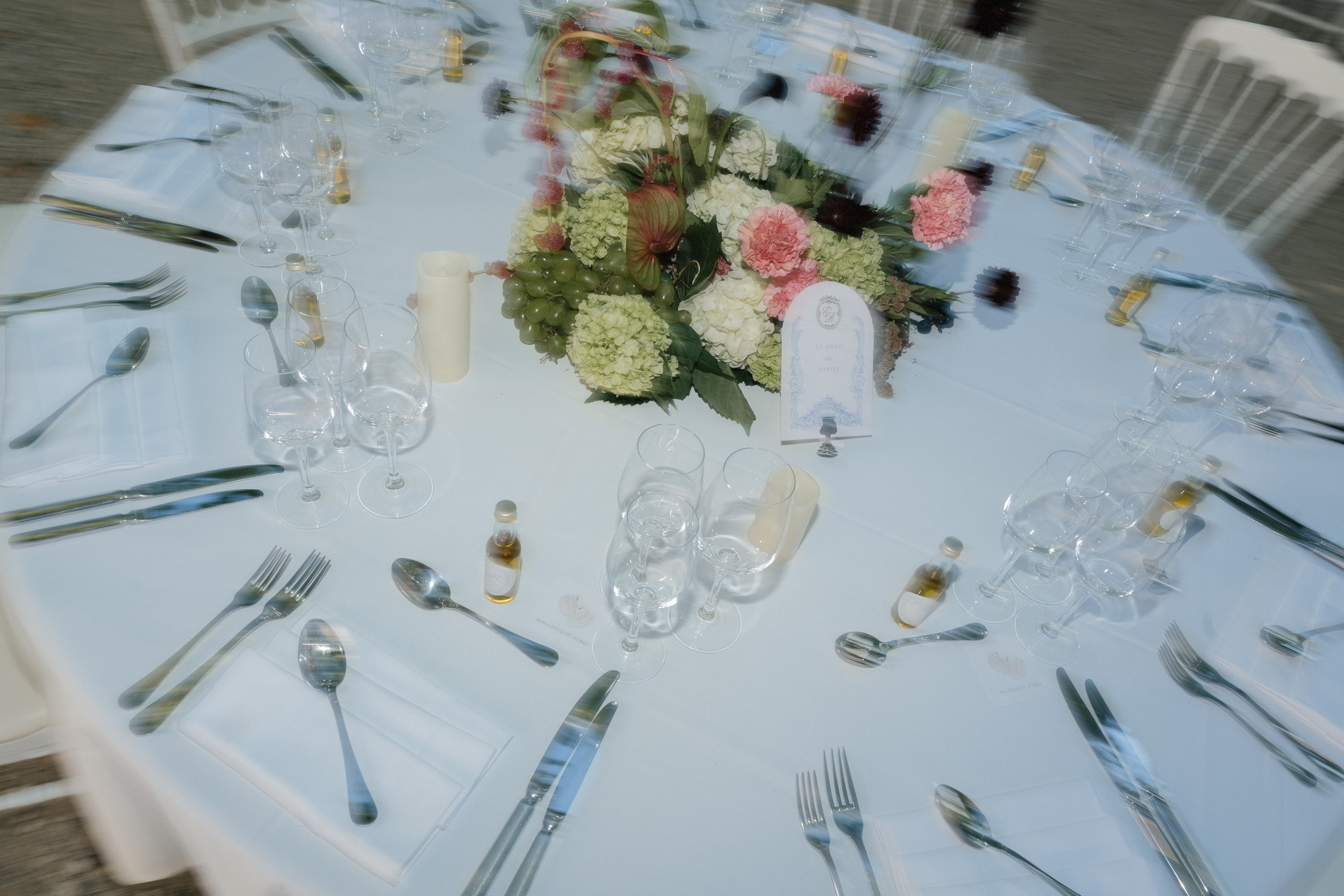 Full wedding gallery - 14h de couverture. Lucy Hubert — Photographe de mariage à Paris et en France