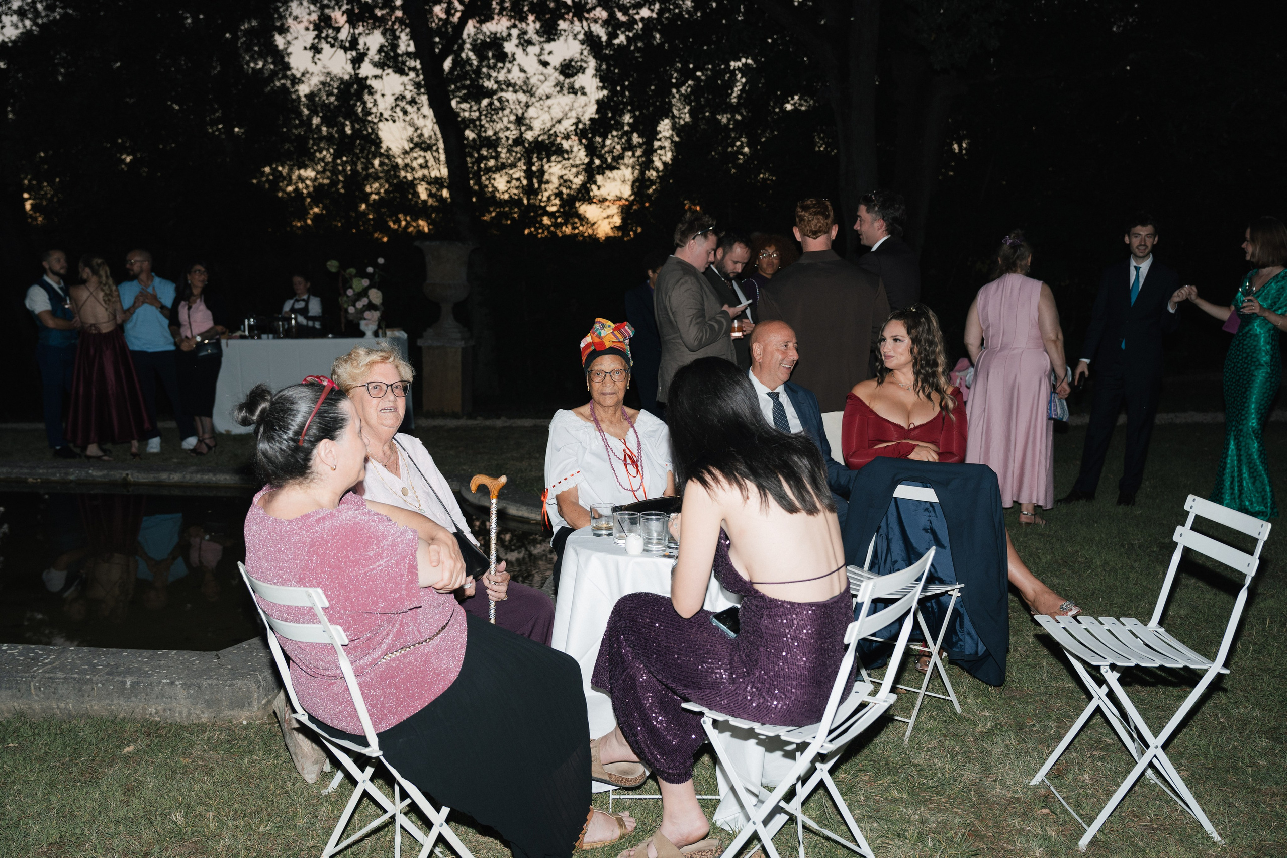 Full wedding gallery - 14h de couverture. Lucy Hubert — Photographe de mariage à Paris et en France