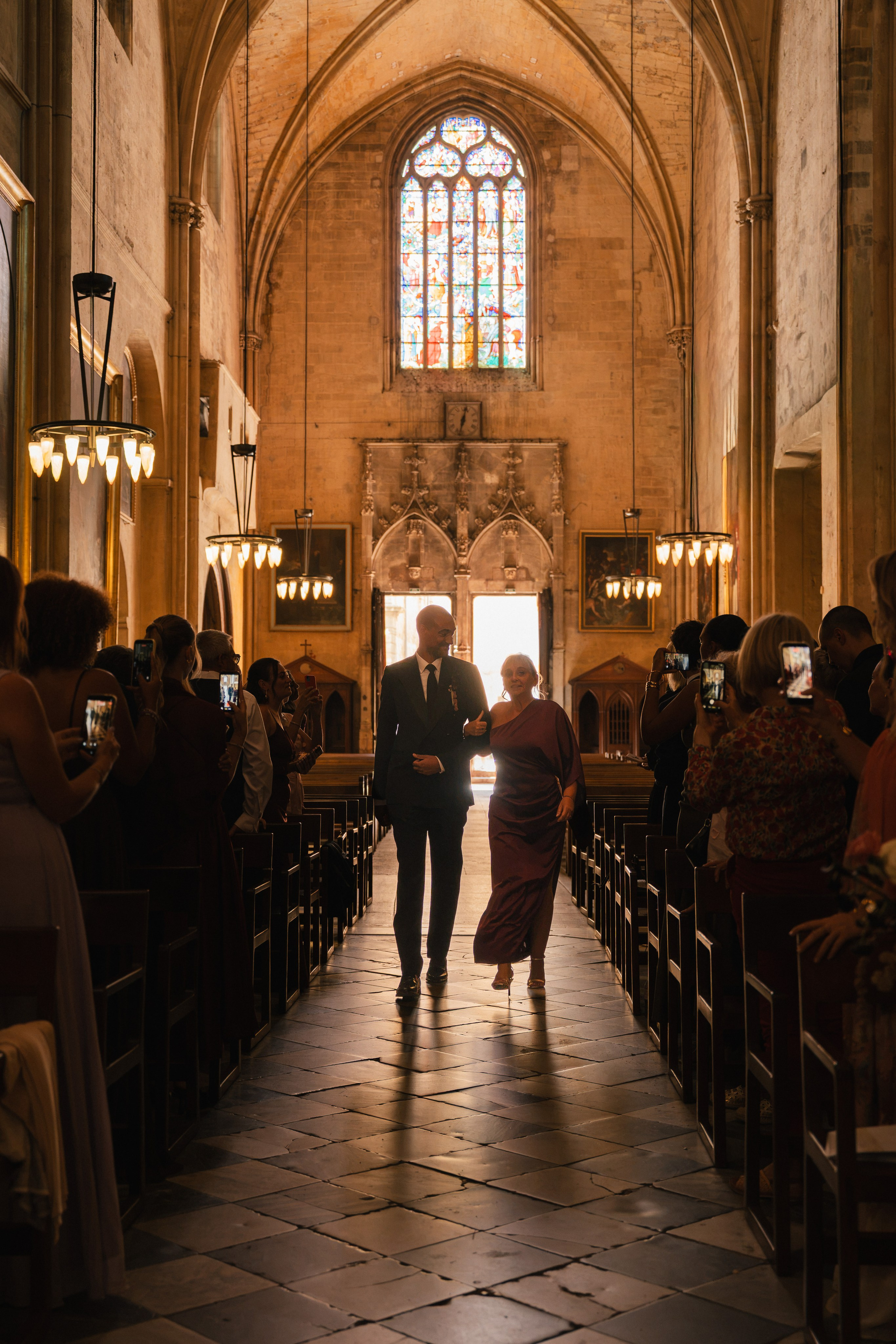 Full wedding gallery - 14h de couverture. Lucy Hubert — Photographe de mariage à Paris et en France