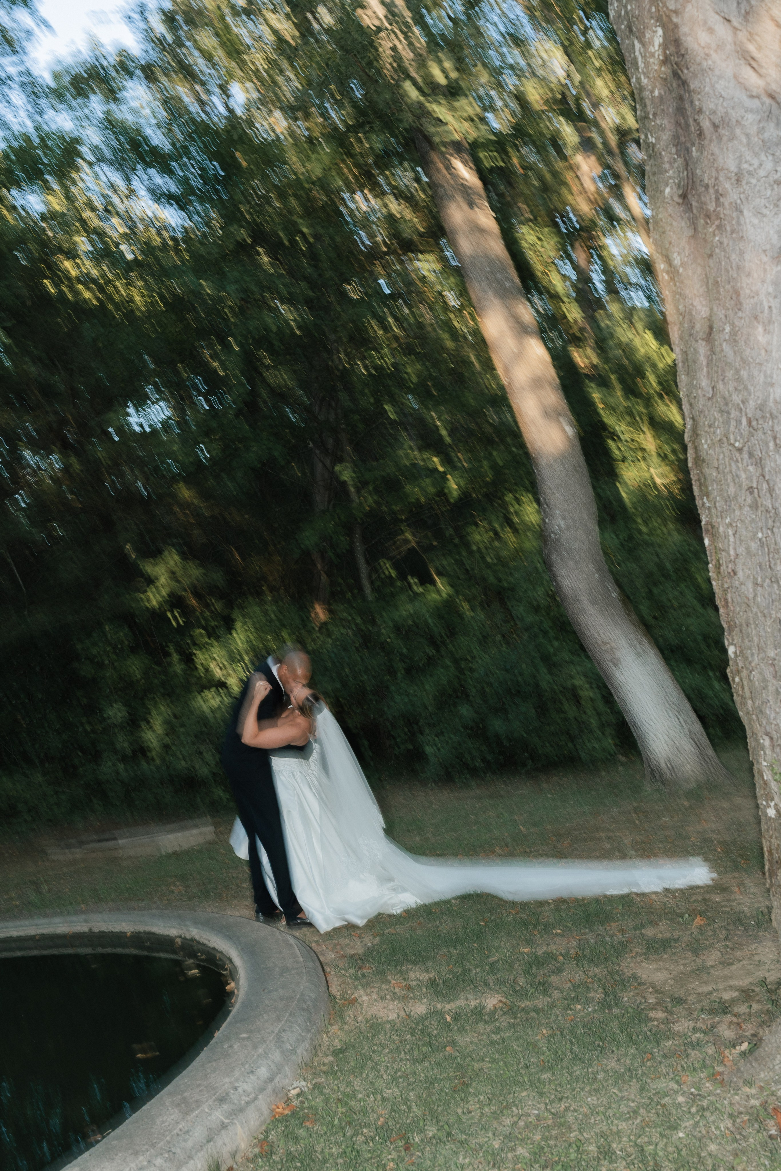 Full wedding gallery - 14h de couverture. Lucy Hubert — Photographe de mariage à Paris et en France