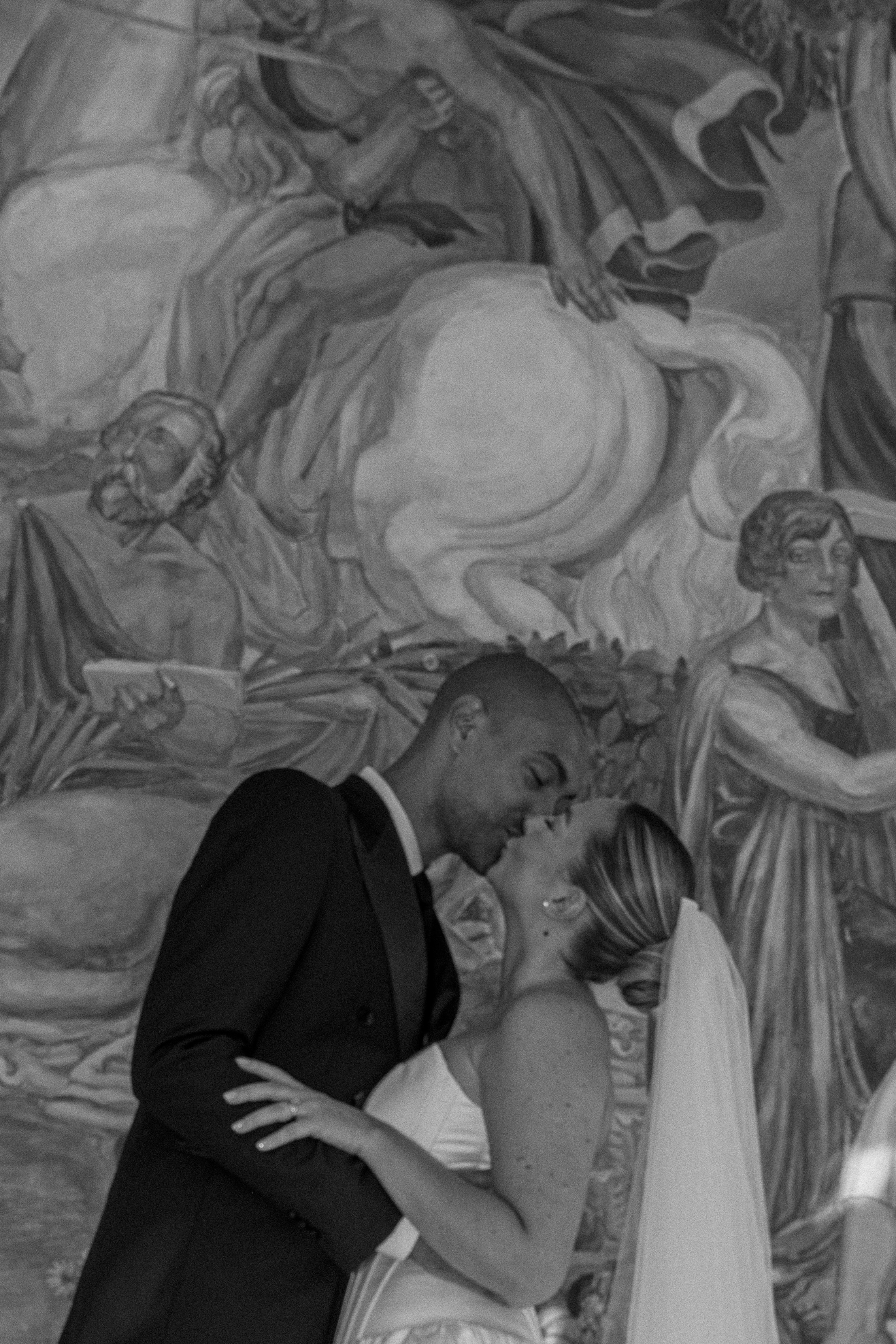 Full wedding gallery - 14h de couverture. Lucy Hubert — Photographe de mariage à Paris et en France