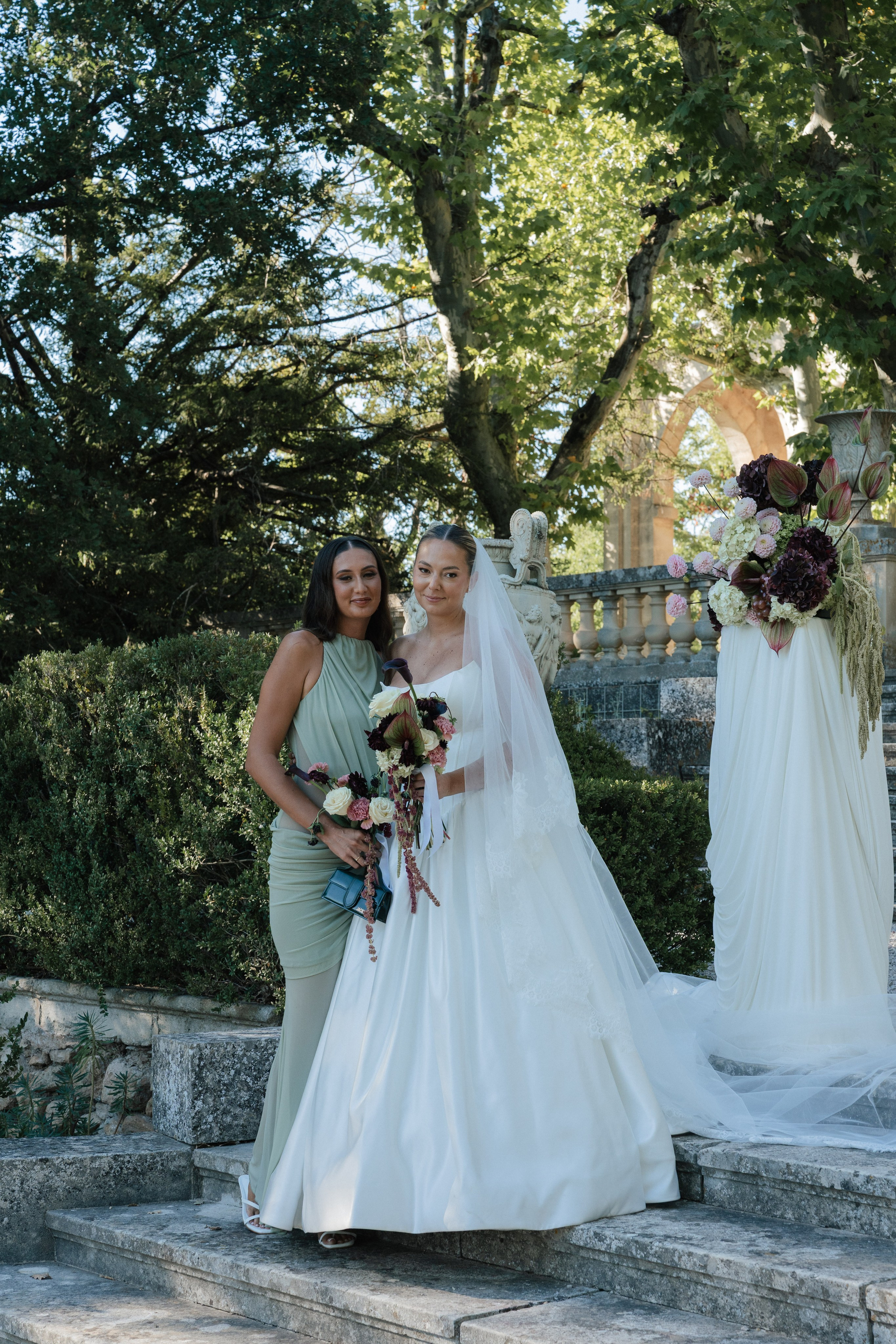 Full wedding gallery - 14h de couverture. Lucy Hubert — Photographe de mariage à Paris et en France