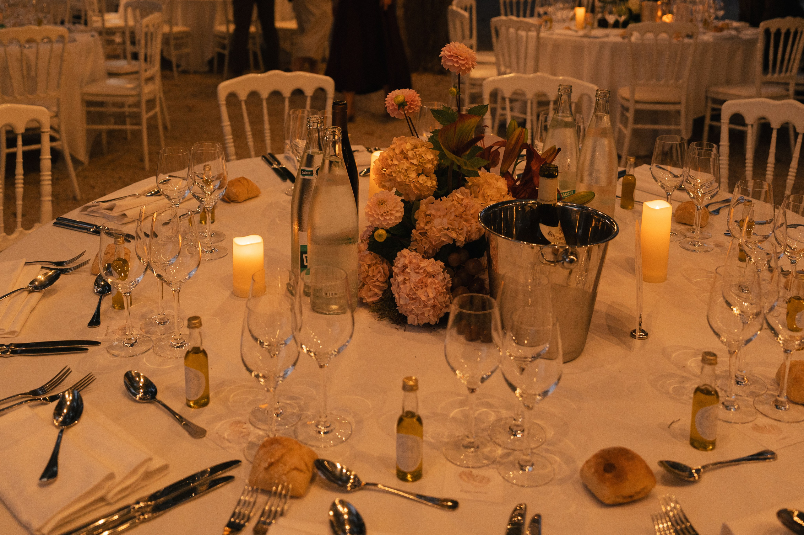 Full wedding gallery - 14h de couverture. Lucy Hubert — Photographe de mariage à Paris et en France