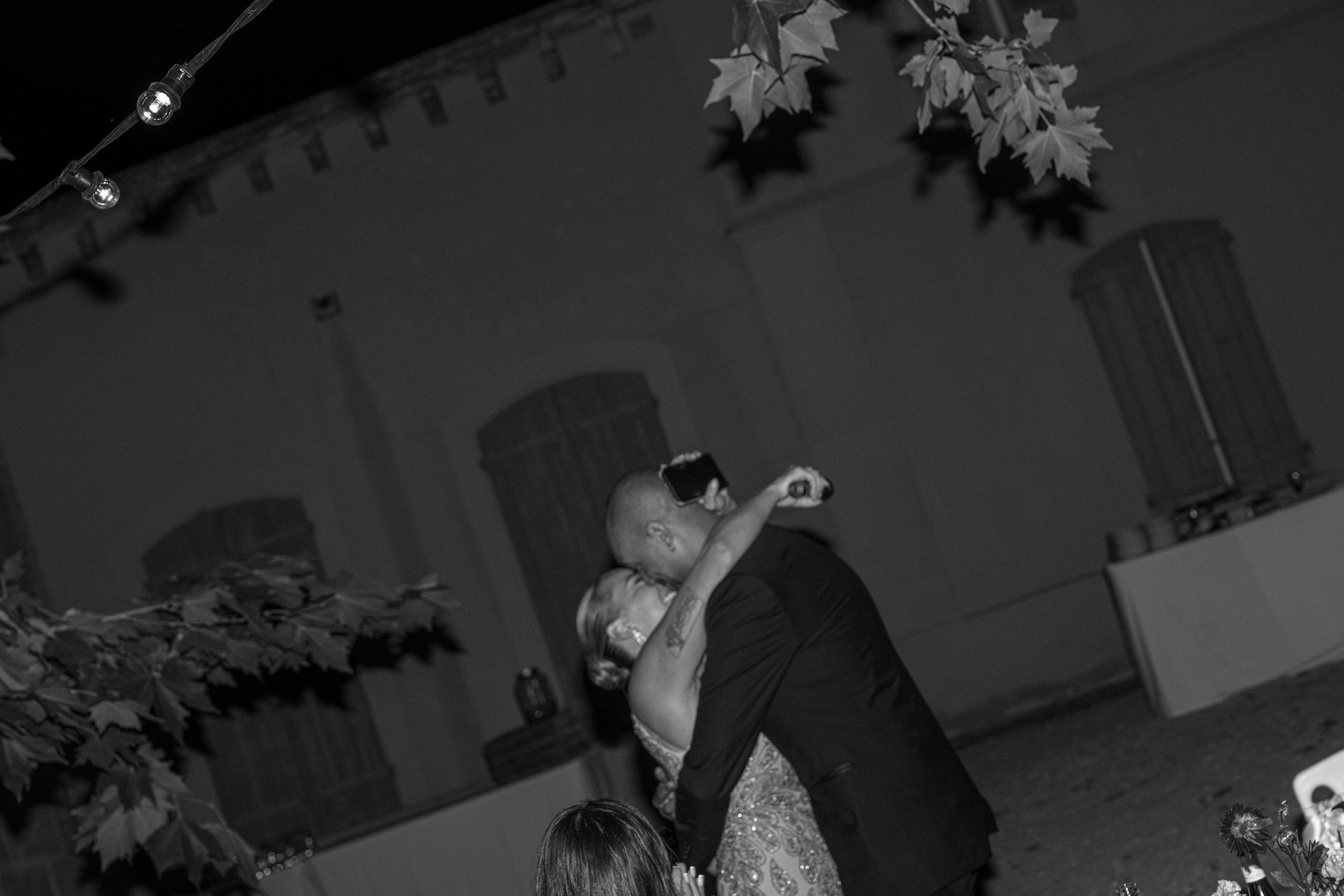 Full wedding gallery - 14h de couverture. Lucy Hubert — Photographe de mariage à Paris et en France
