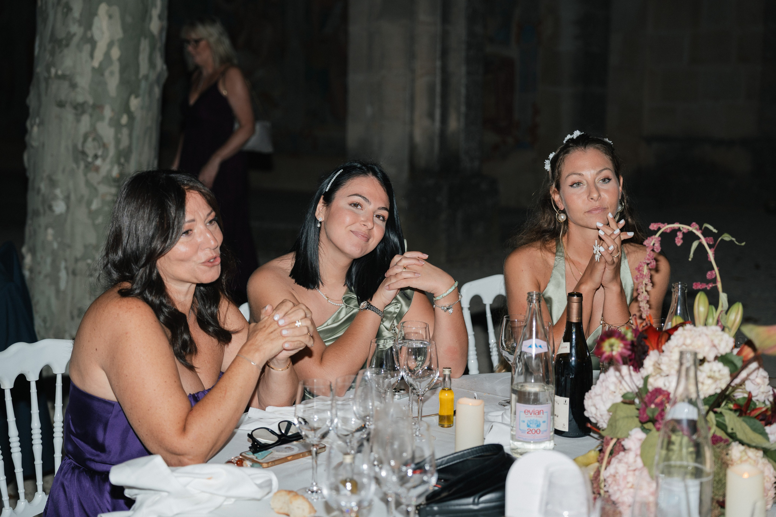 Full wedding gallery - 14h de couverture. Lucy Hubert — Photographe de mariage à Paris et en France