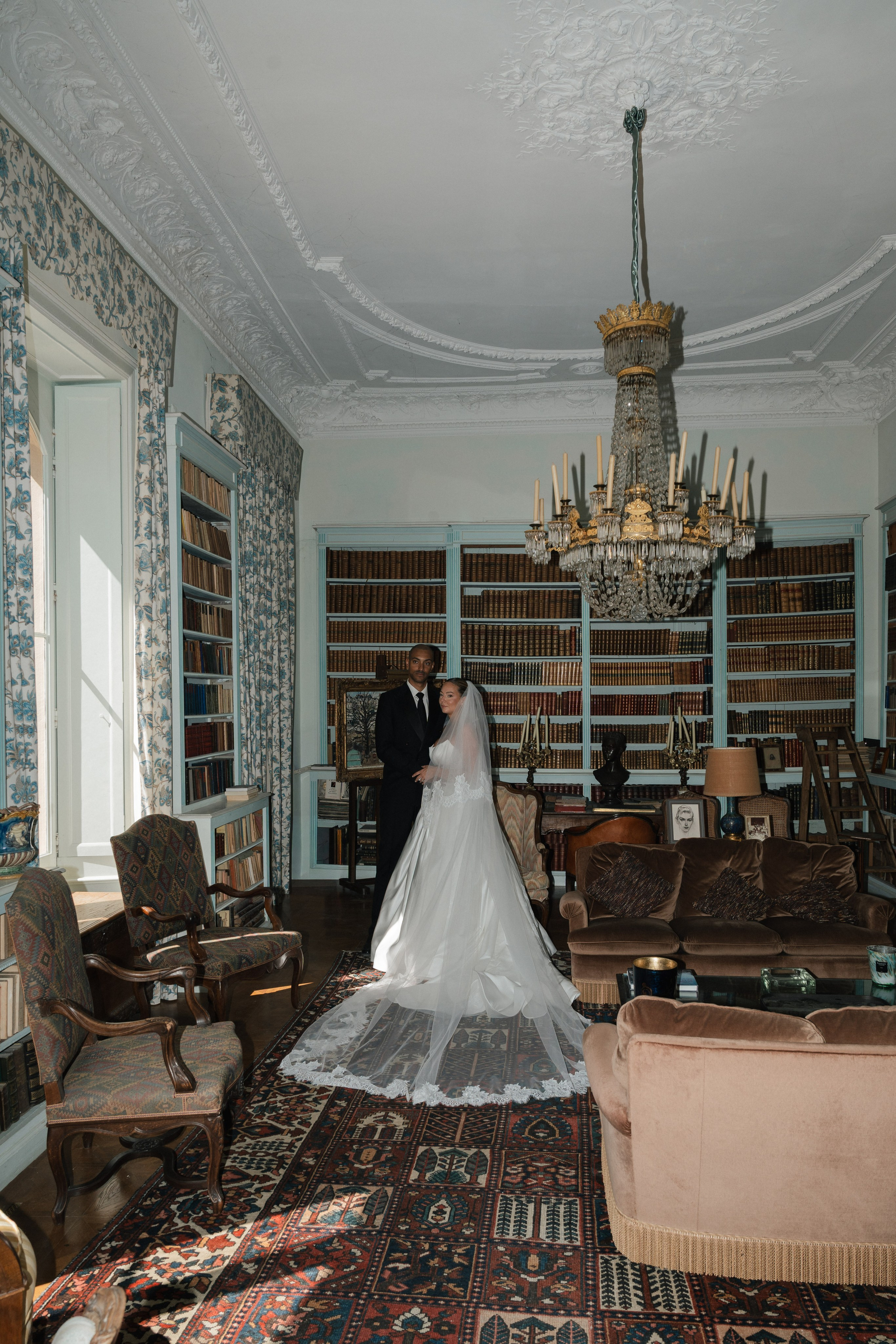 Full wedding gallery - 14h de couverture. Lucy Hubert — Photographe de mariage à Paris et en France