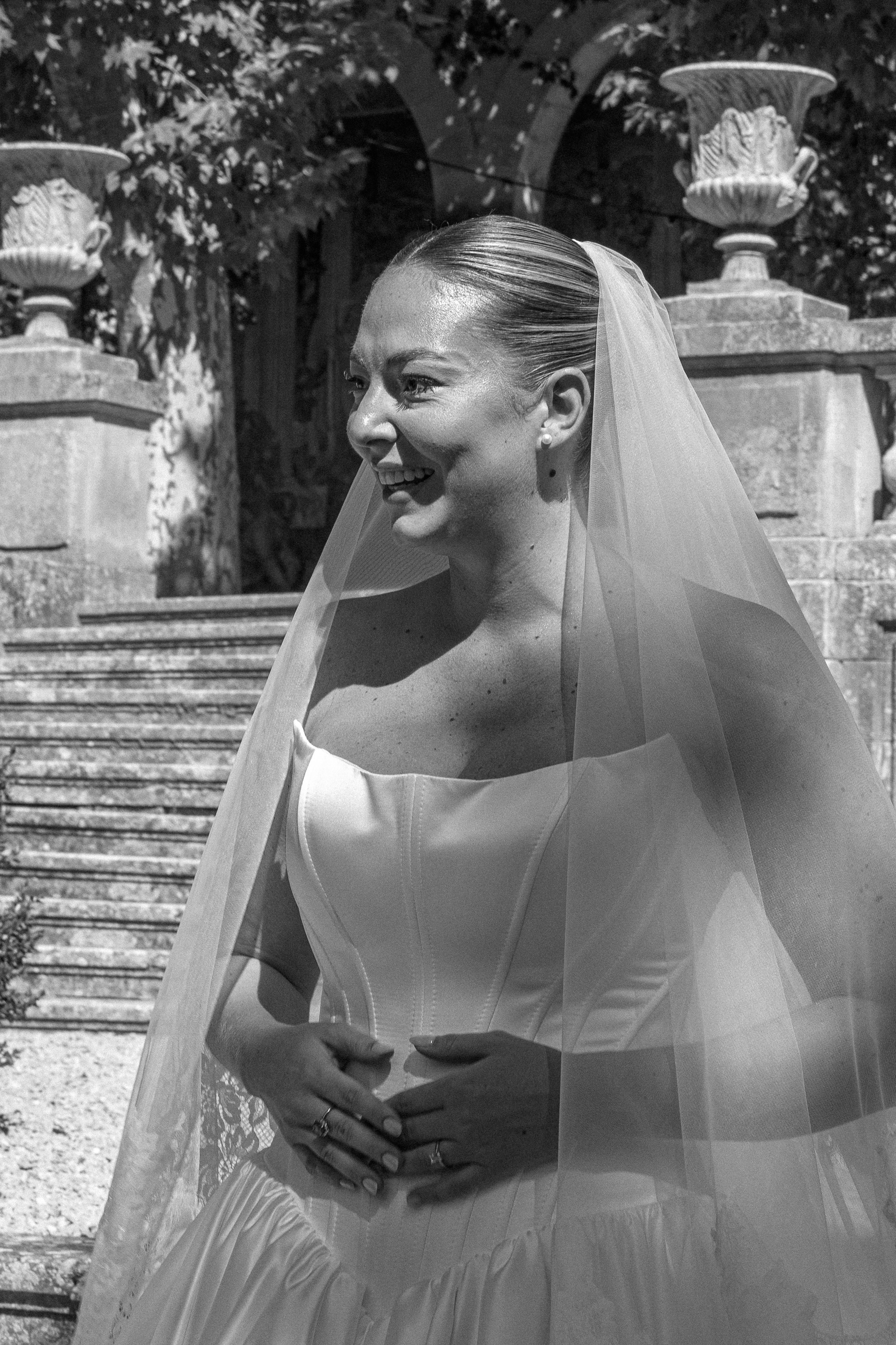 Full wedding gallery - 14h de couverture. Lucy Hubert — Photographe de mariage à Paris et en France