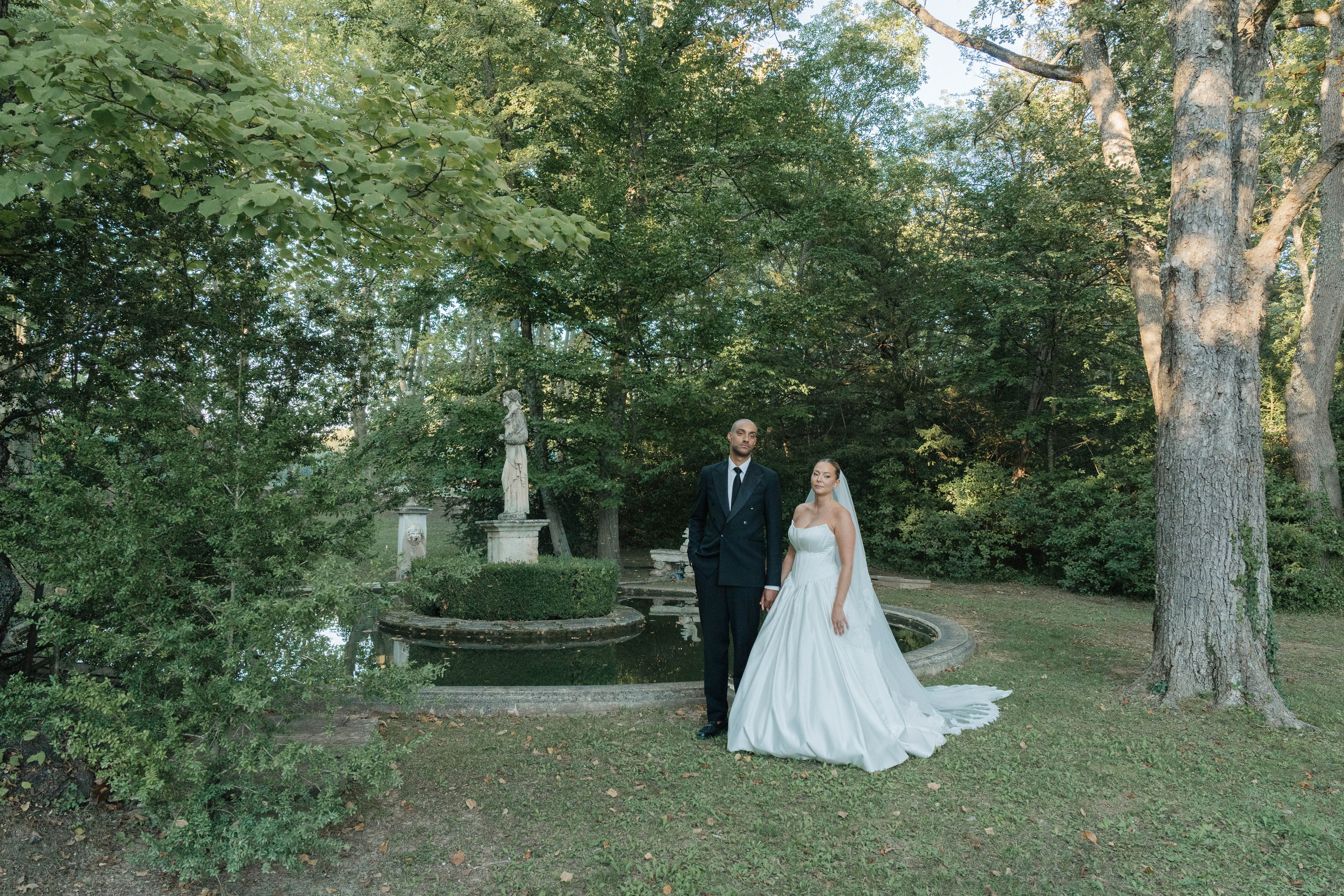 Full wedding gallery - 14h de couverture. Lucy Hubert — Photographe de mariage à Paris et en France