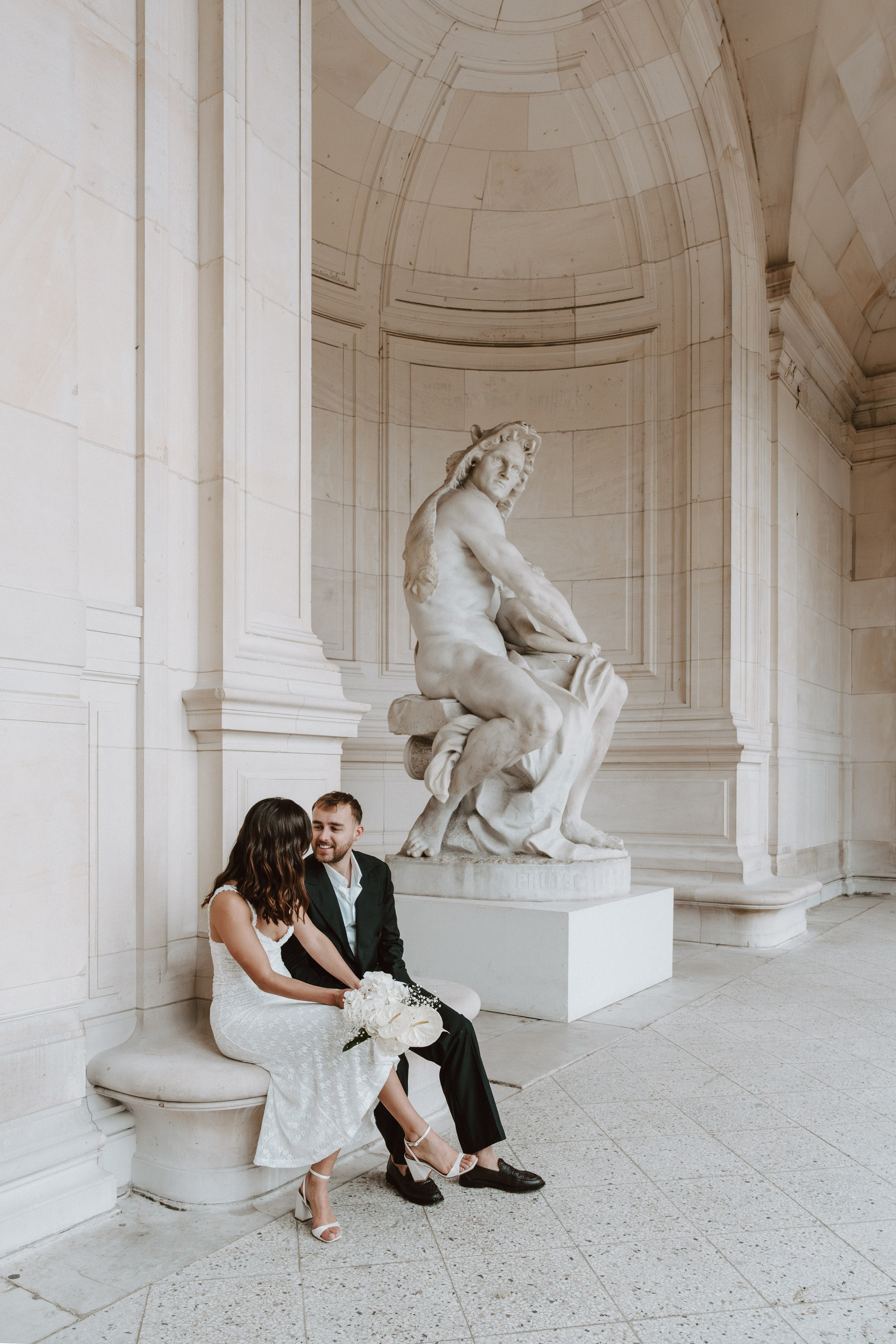 Pré-engagement à Paris. Lucy Hubert — Photographe de mariage à Paris et en France