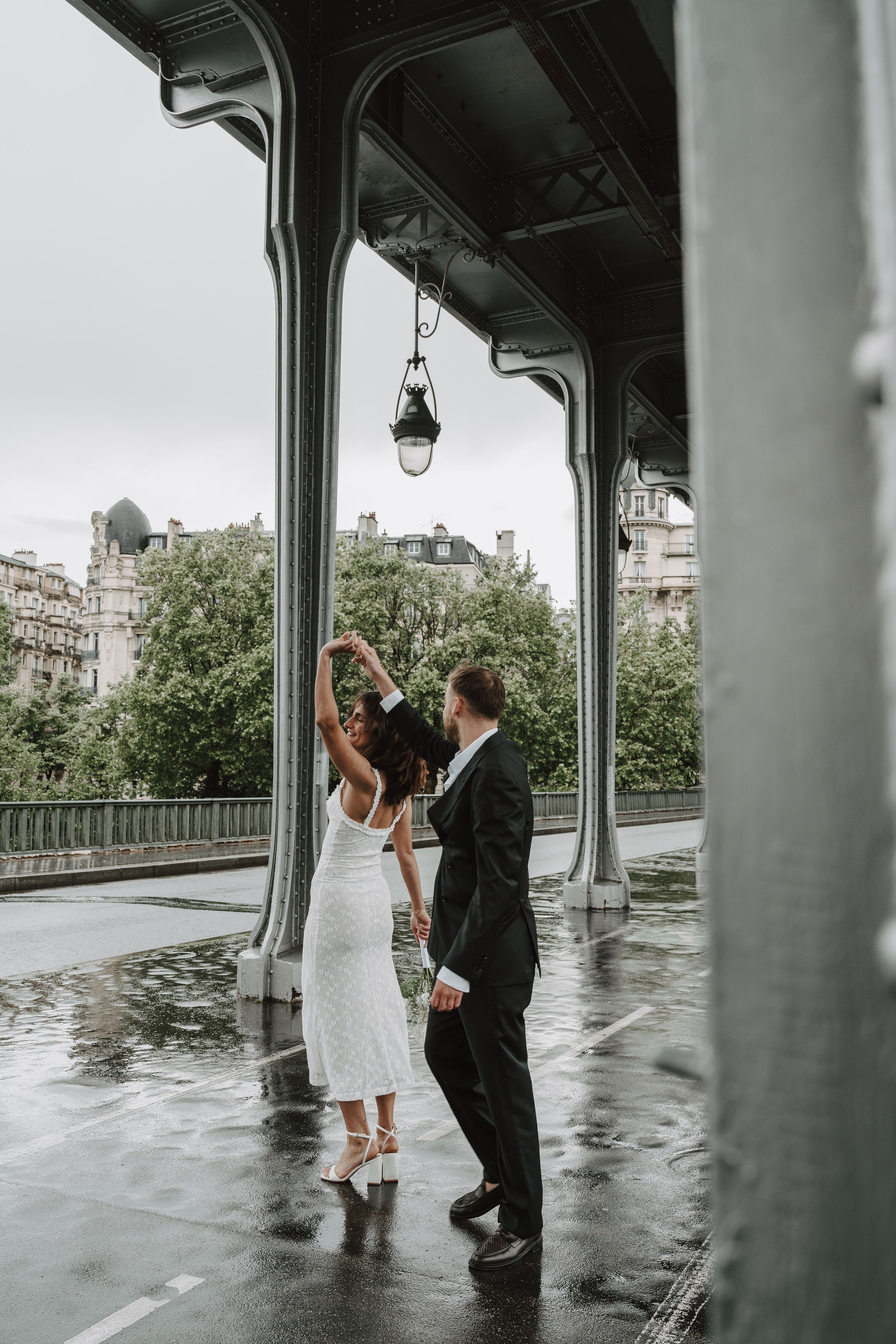 Pré-engagement à Paris. Lucy Hubert — Photographe de mariage à Paris et en France