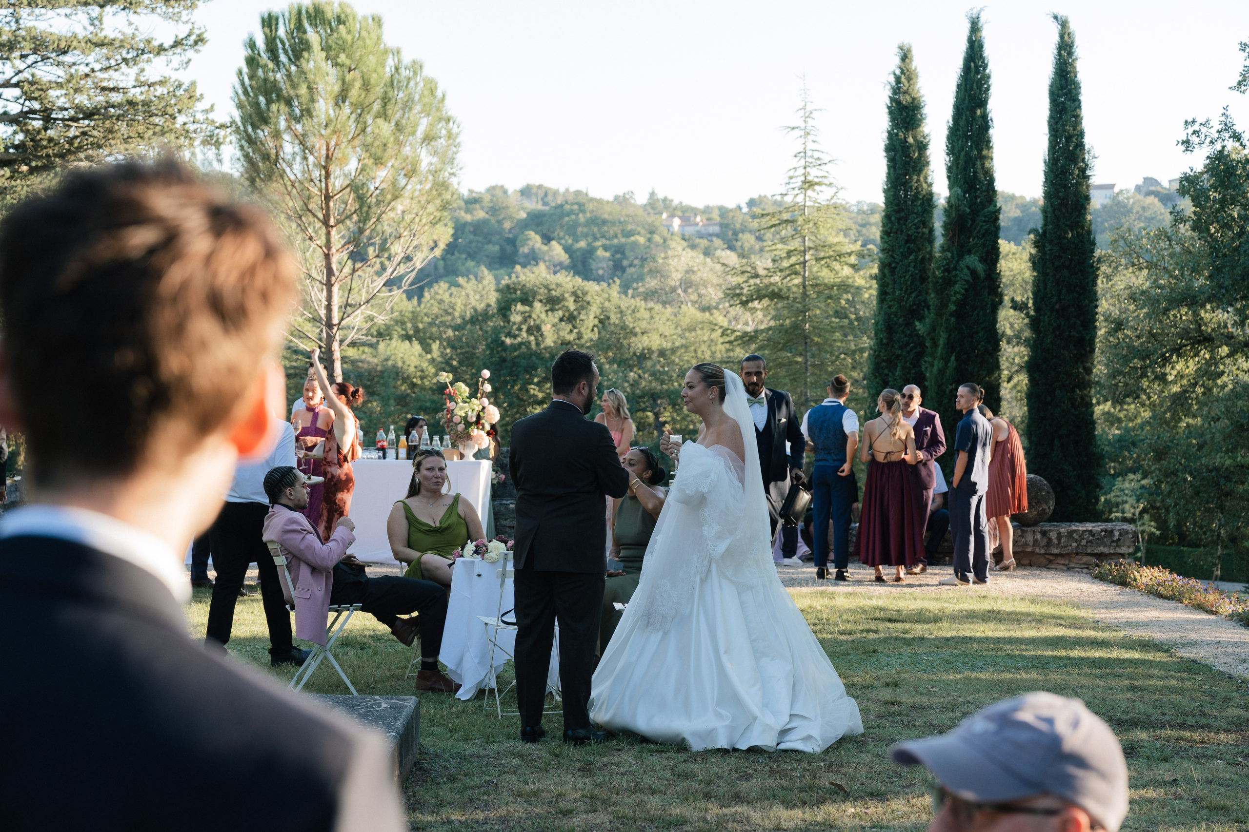 Full wedding gallery - 14h de couverture. Lucy Hubert — Photographe de mariage à Paris et en France