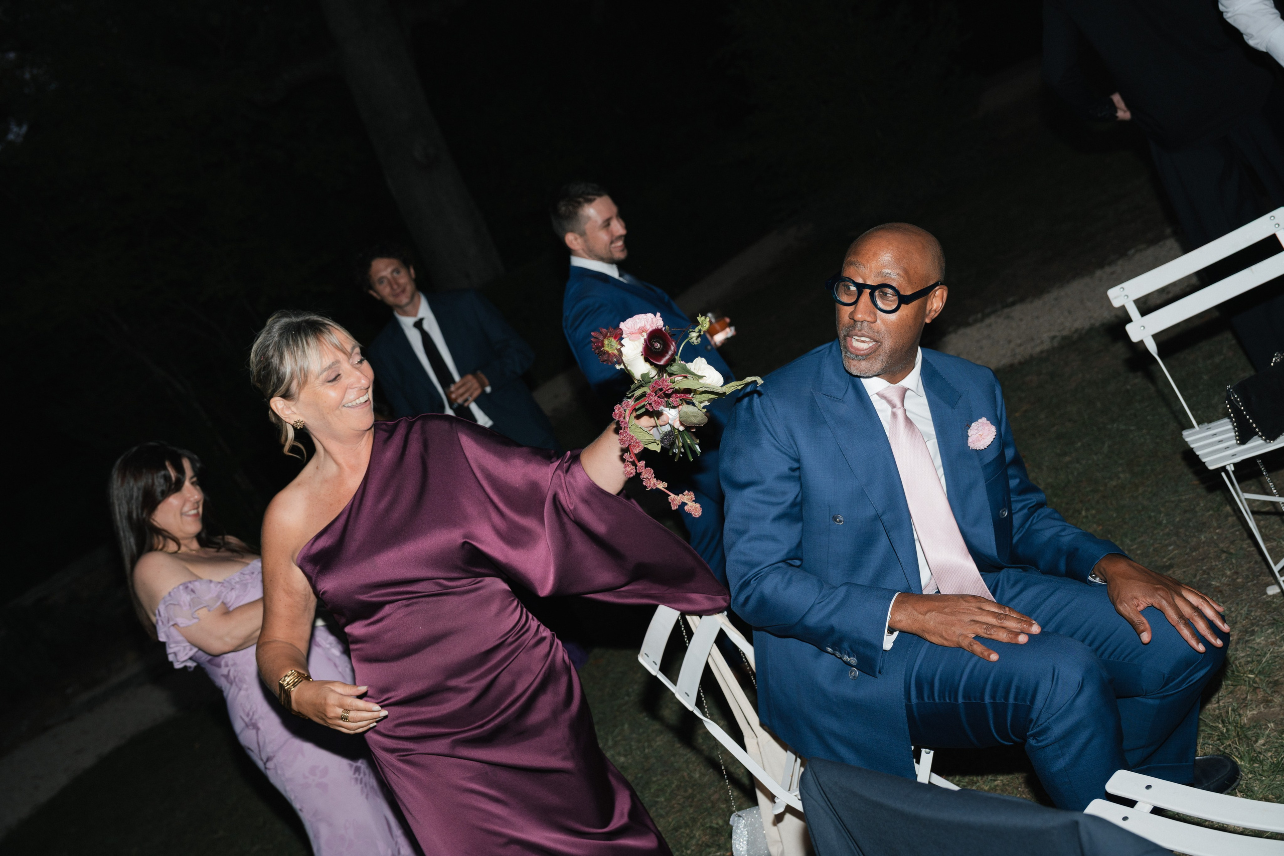Full wedding gallery - 14h de couverture. Lucy Hubert — Photographe de mariage à Paris et en France
