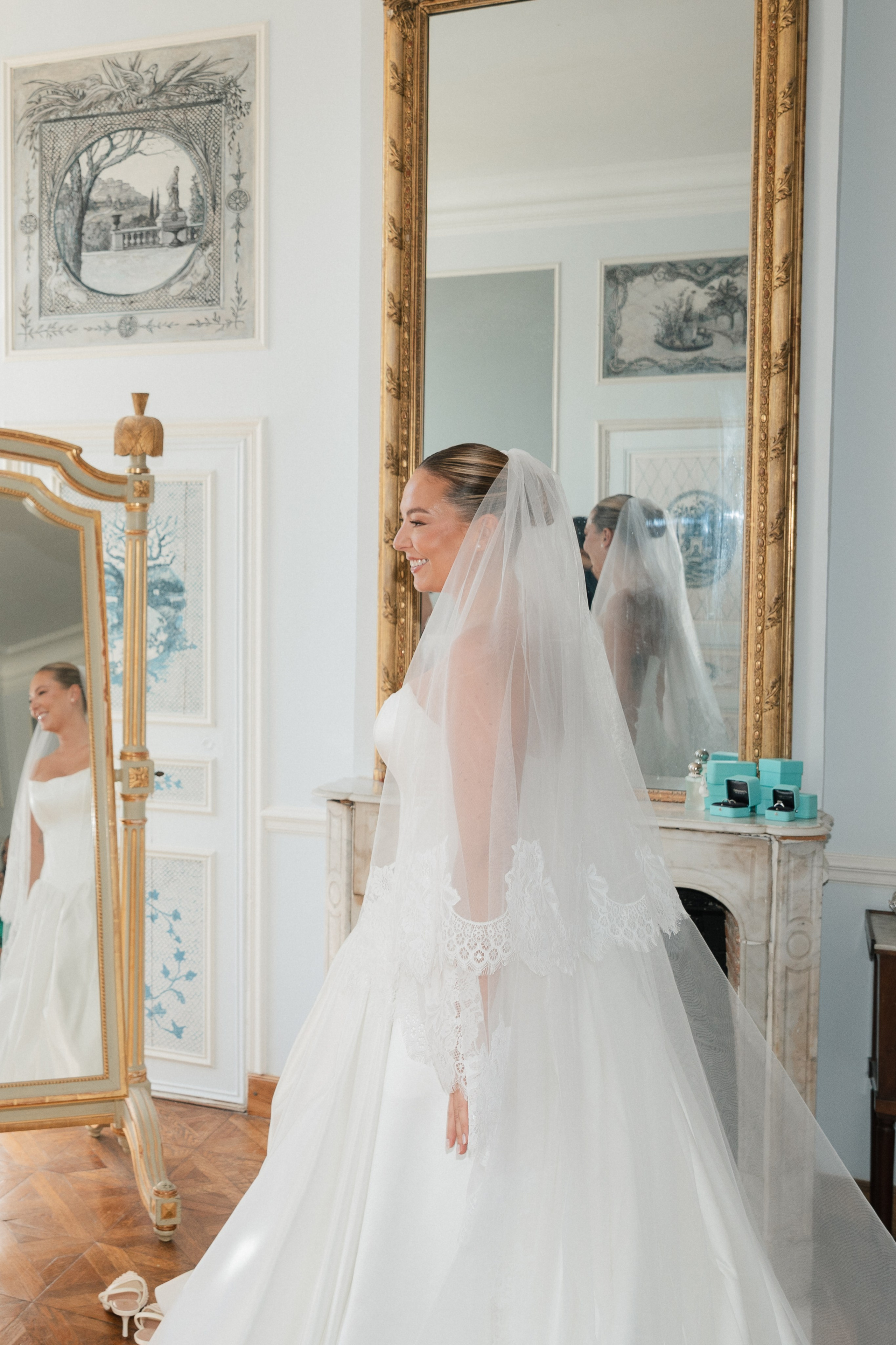 Full wedding gallery - 14h de couverture. Lucy Hubert — Photographe de mariage à Paris et en France