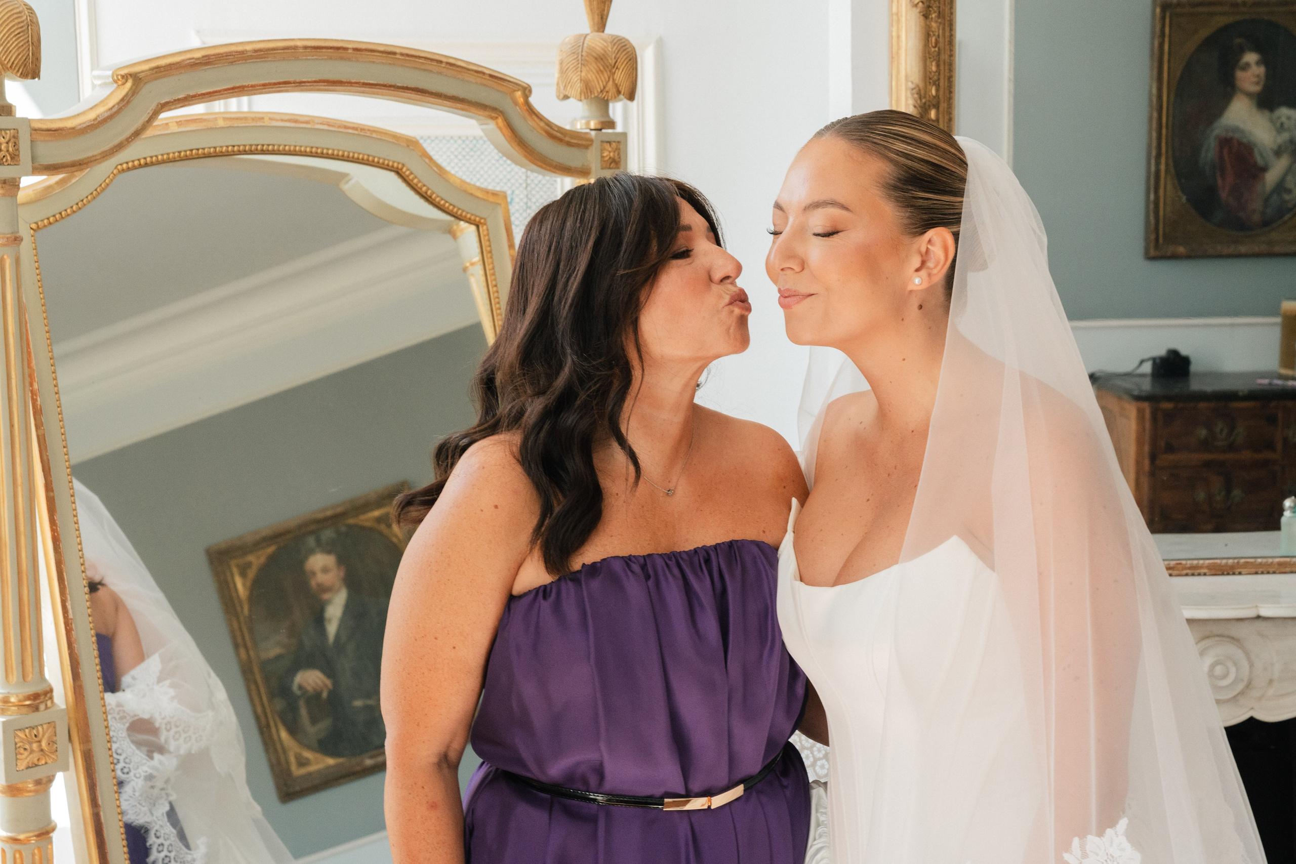 Full wedding gallery - 14h de couverture. Lucy Hubert — Photographe de mariage à Paris et en France