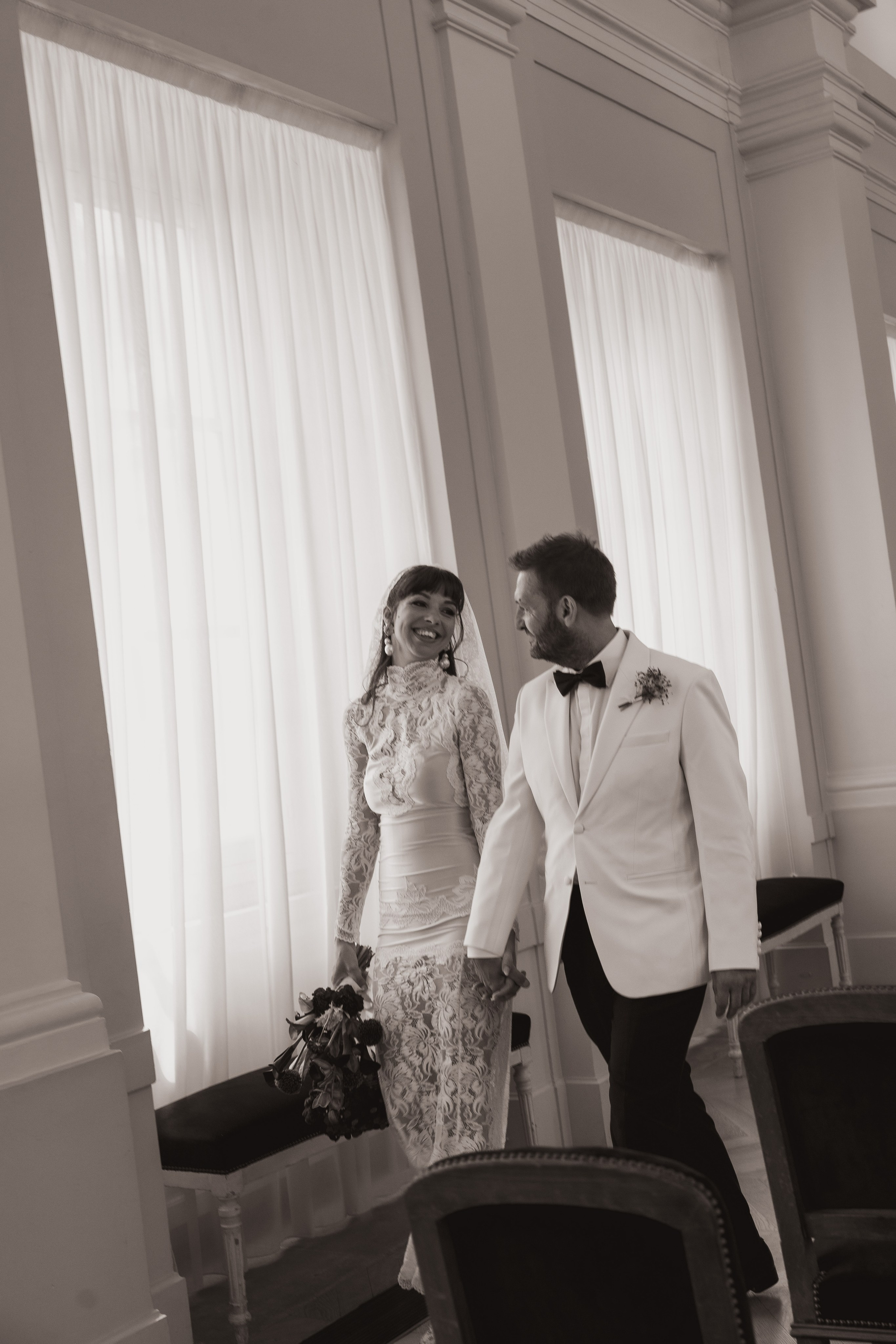 Civil wedding - 6h de couverture. Lucy Hubert — Photographe de mariage à Paris et en France