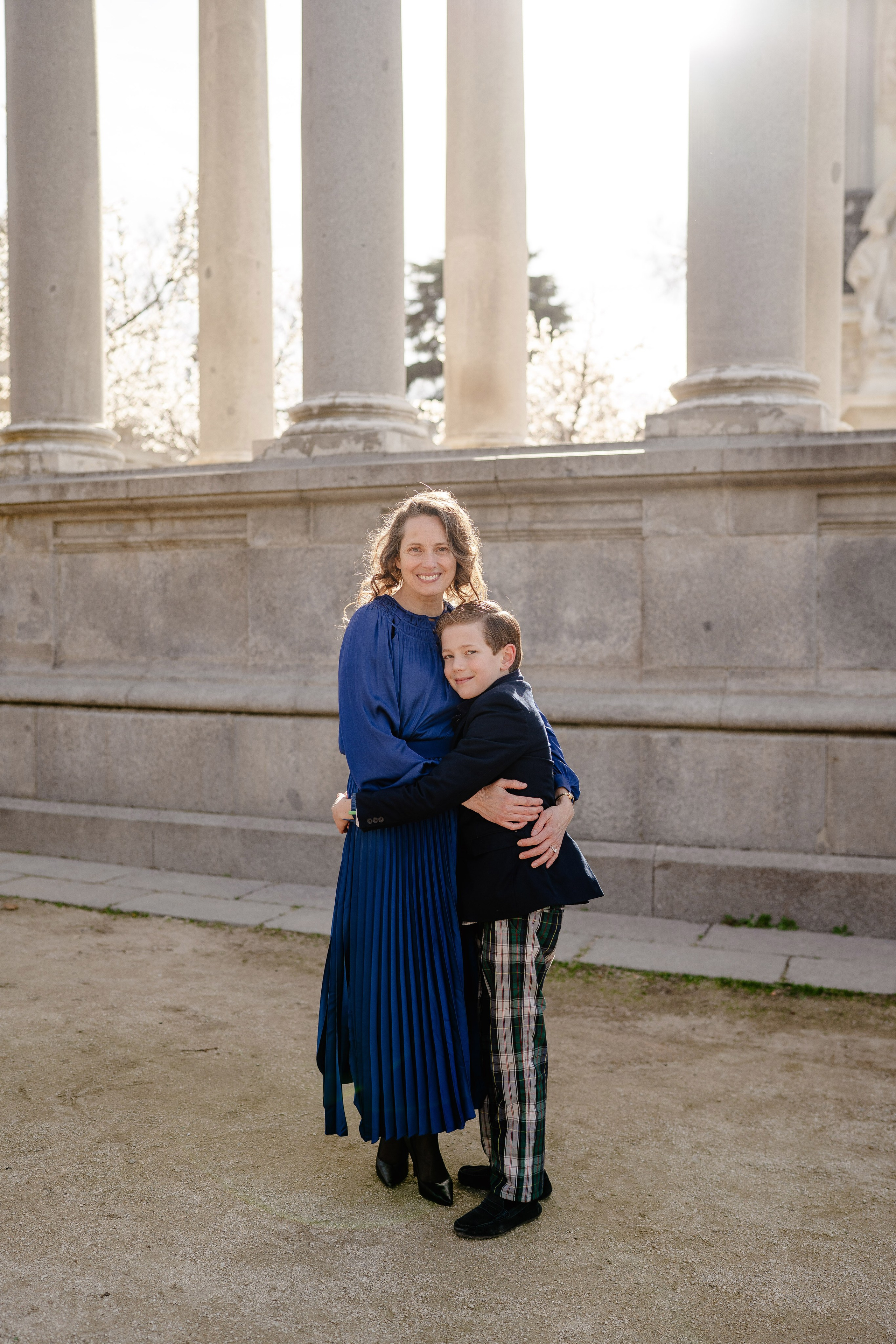 Family photoshoot in Retiro Park. Madrid Photographer for Proposals, Engagements & Families | Anya Petrova