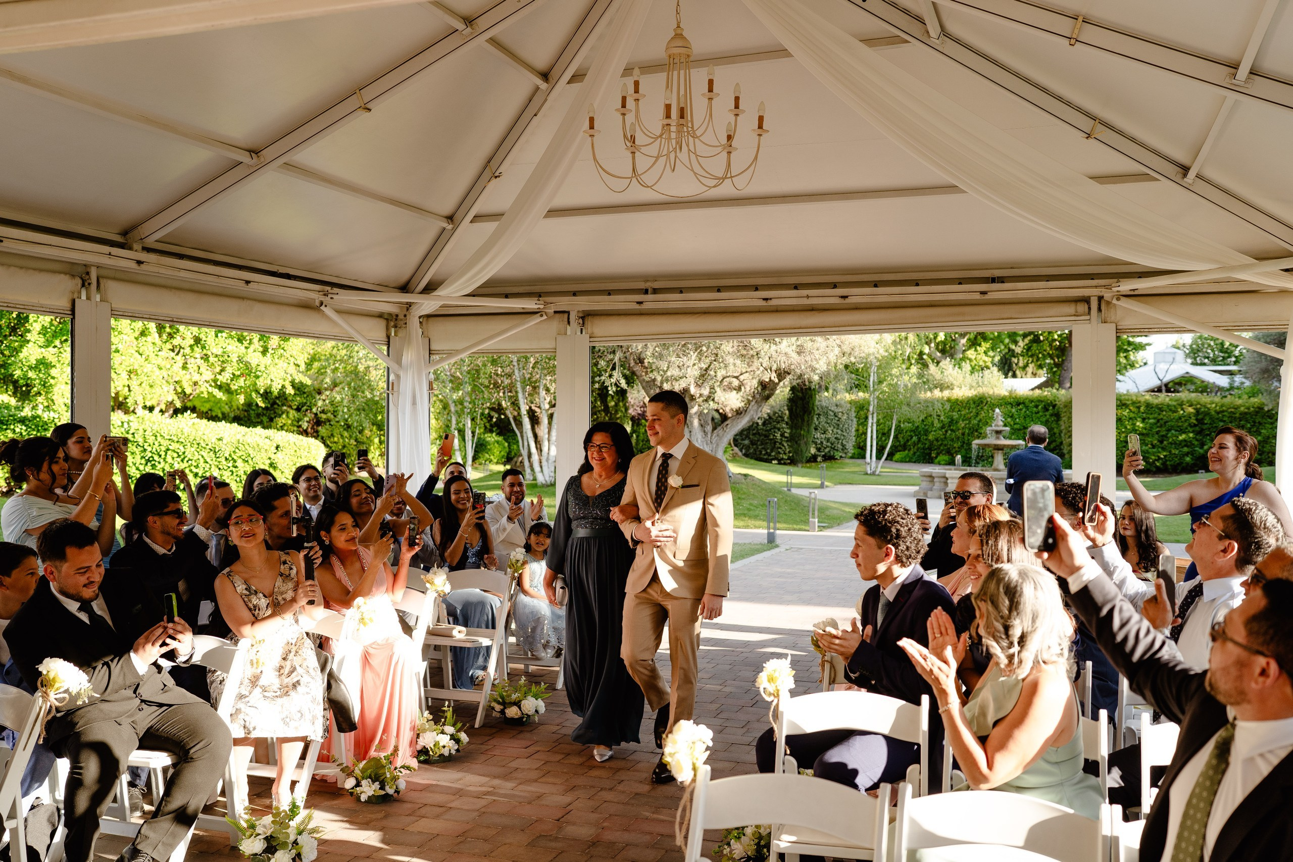 Spring Wedding in Madrid | Romantic Afternoon Wedding Photography