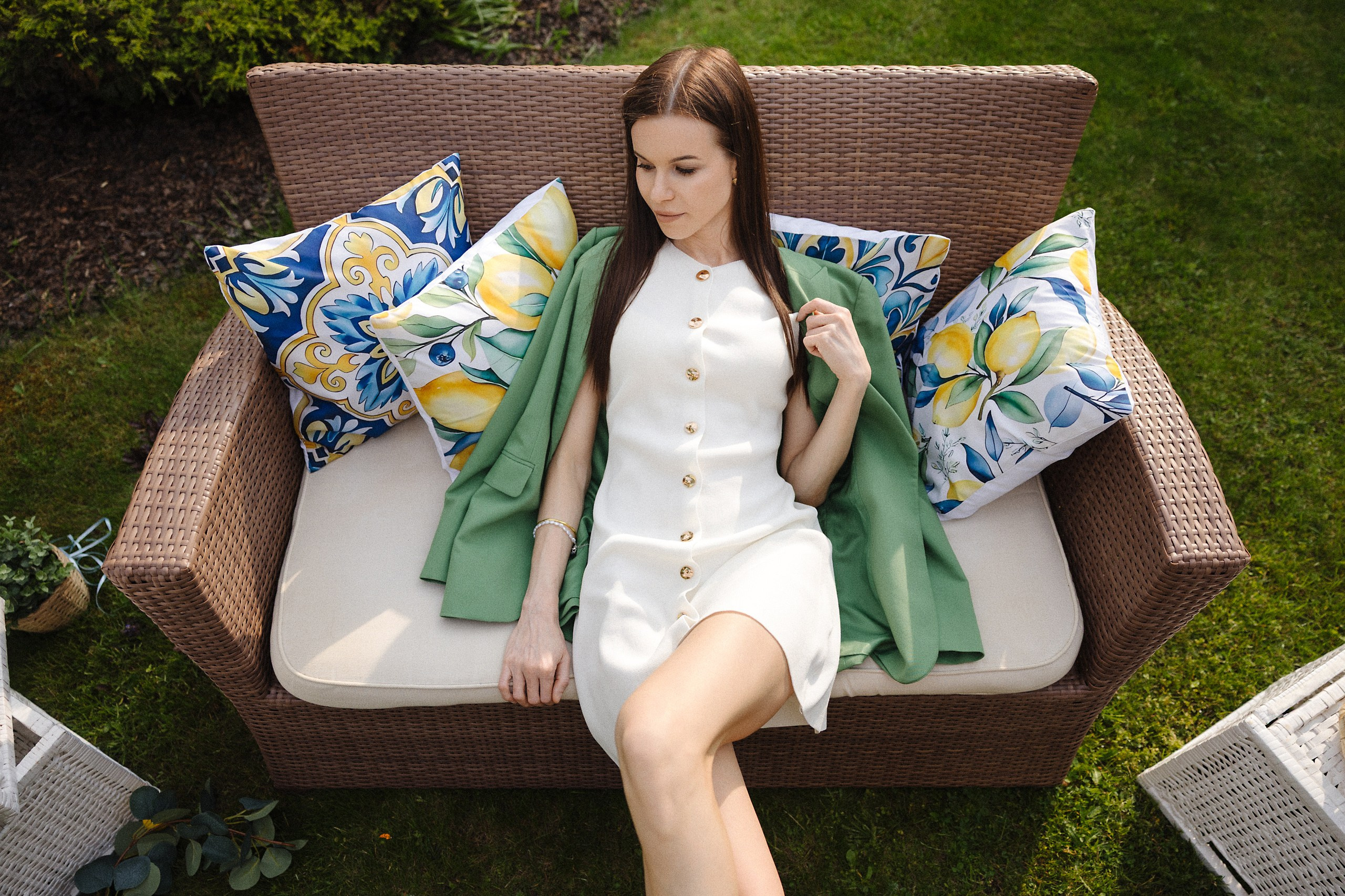 Летний день рождения в итальянском стиле — атмосферная съёмка праздника. Евгений Тимофеев | Свадебный и контент-фотограф и видеограф в Риге