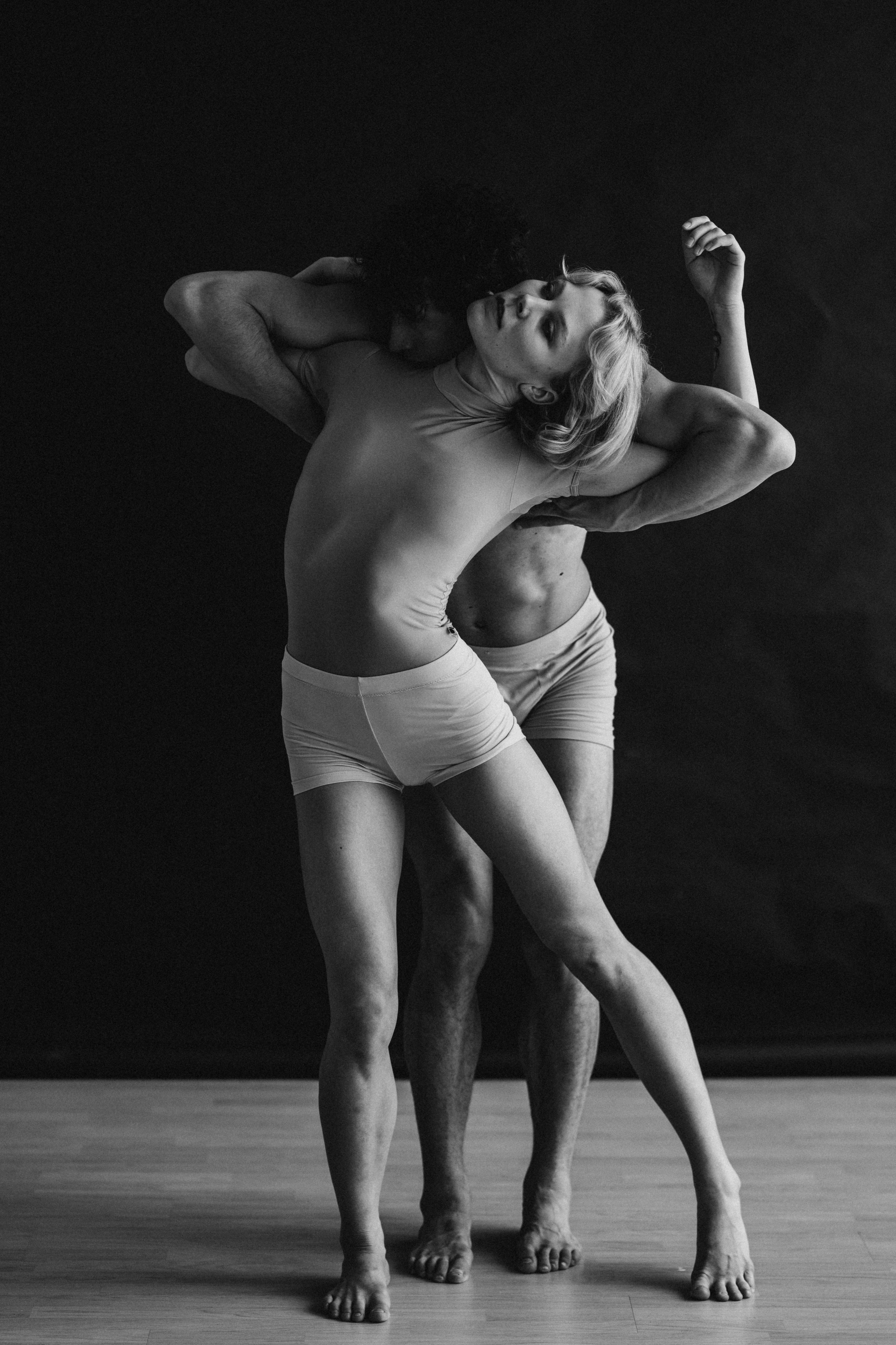 DANCERS. Victoria Olonen – Cinematic Portrait Artist | Helsinki & Europe