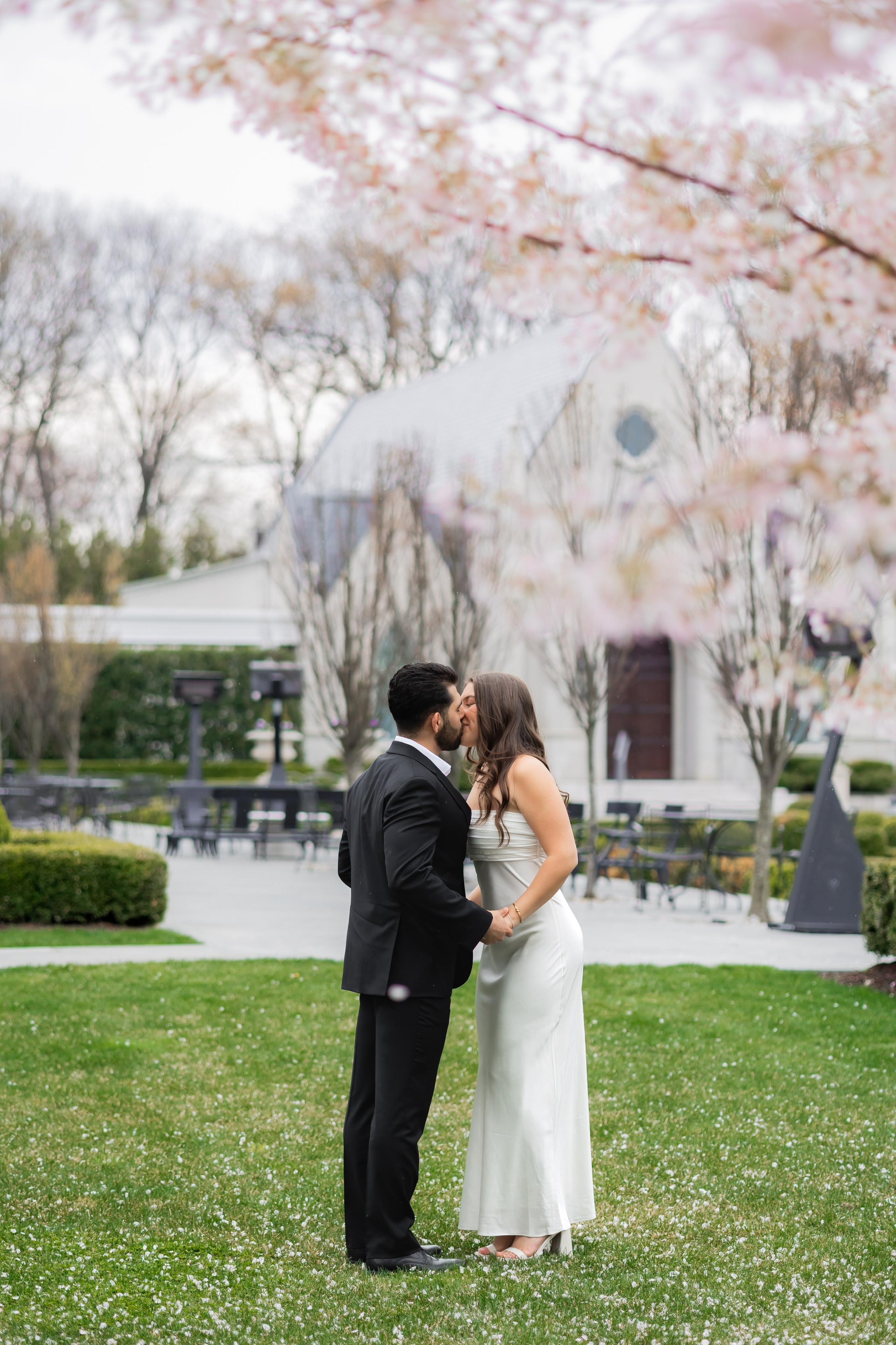 Engagement & Love Story. Wedding Photo & Video