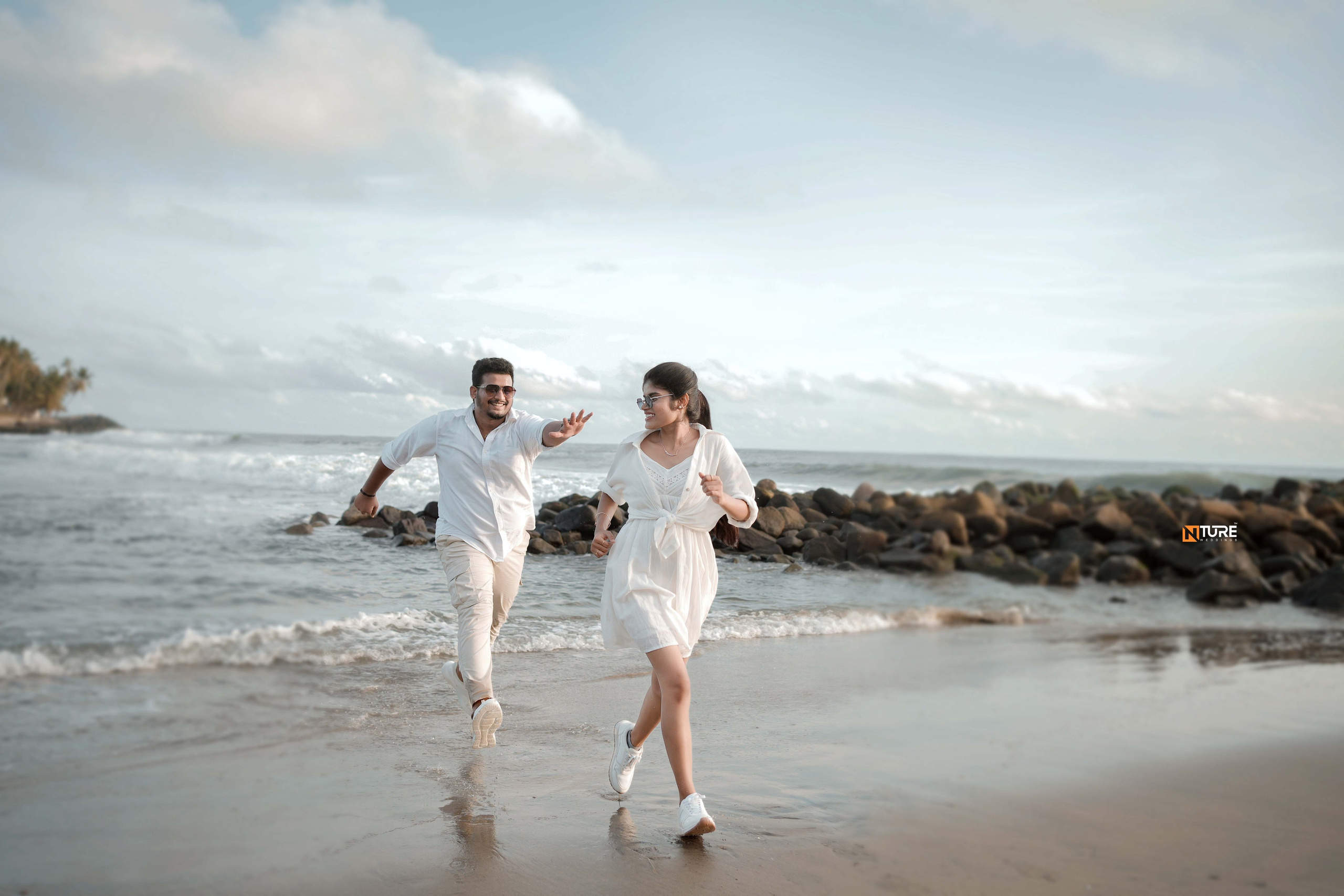 PHOTOS. NTURE WEDDING