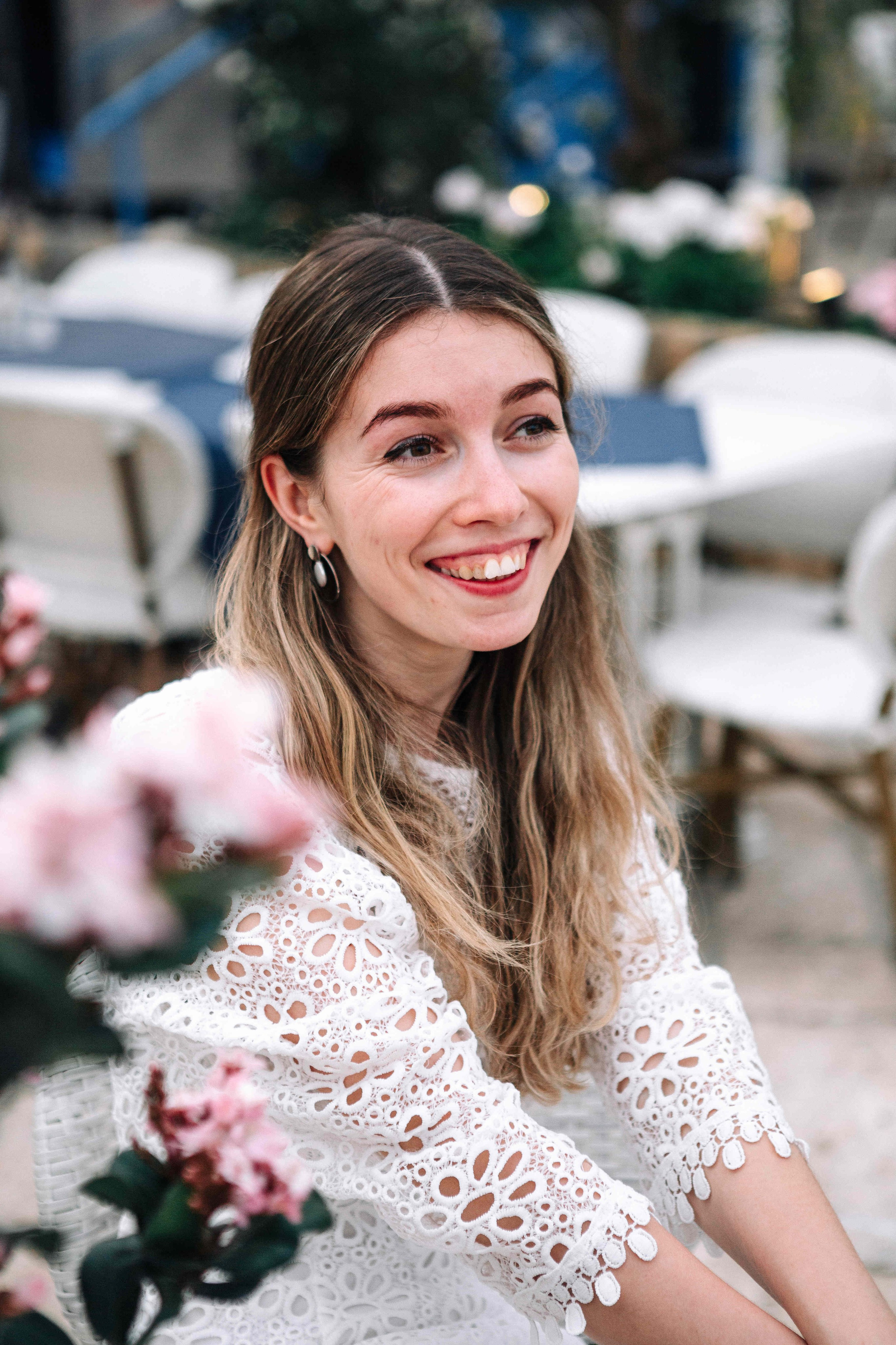 LOVERS IN JAFFO. PHOTOGRAPHER IN ISRAEL