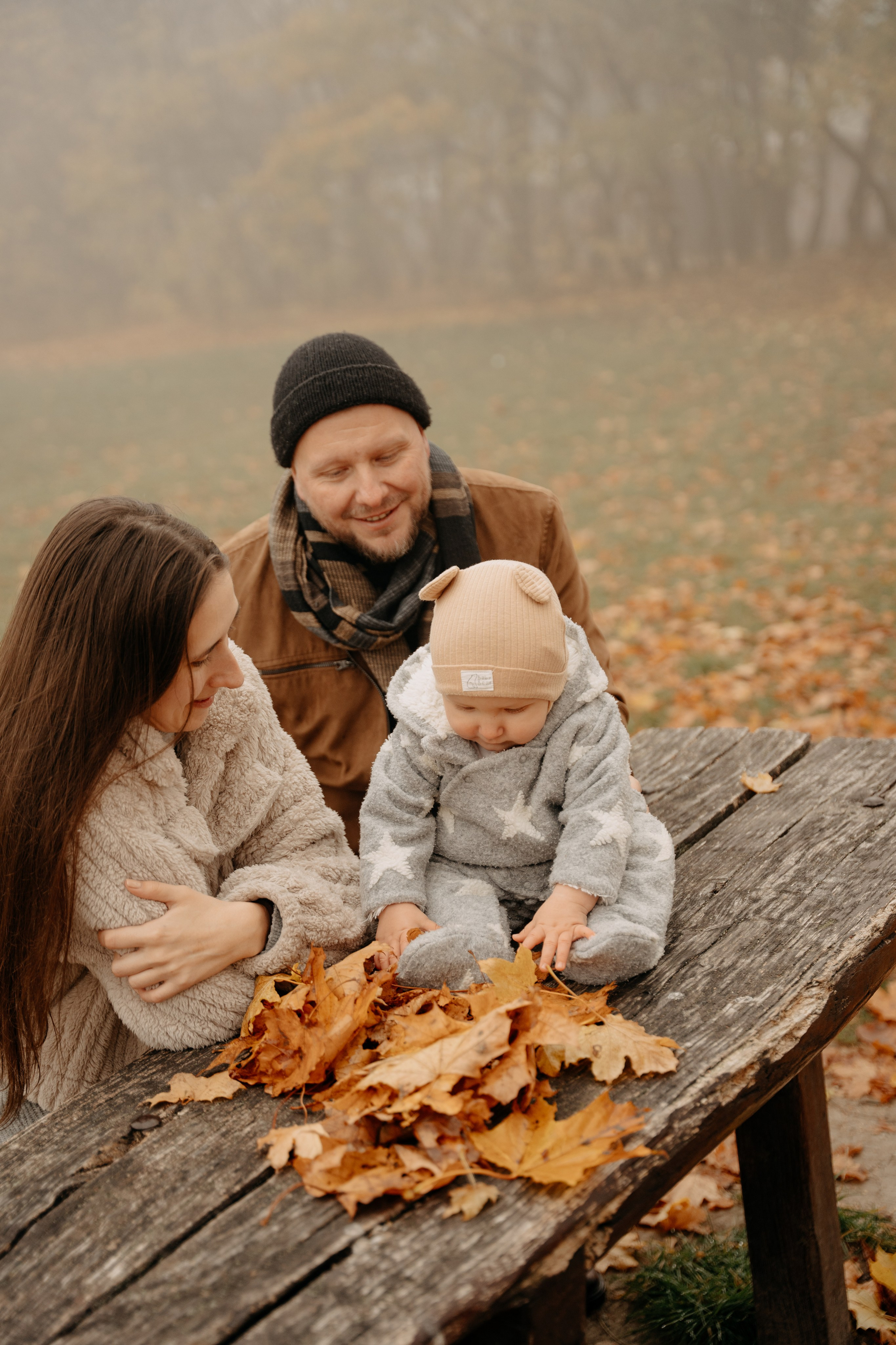 Bendegúz a ködös Normafán. Csilla visuals