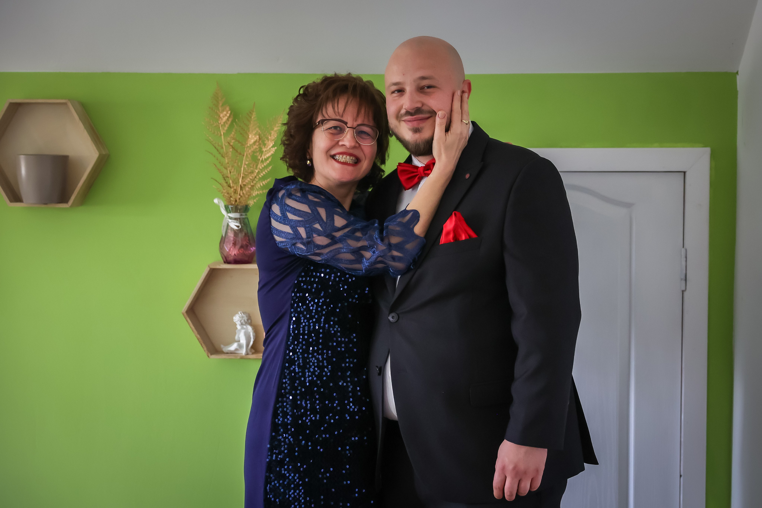 Andreea & Radu — simplu, autentic, al lor. Rares Bucur is a professional wedding photographer based in Cluj-Napoca, Romania, specializing in wedding photography