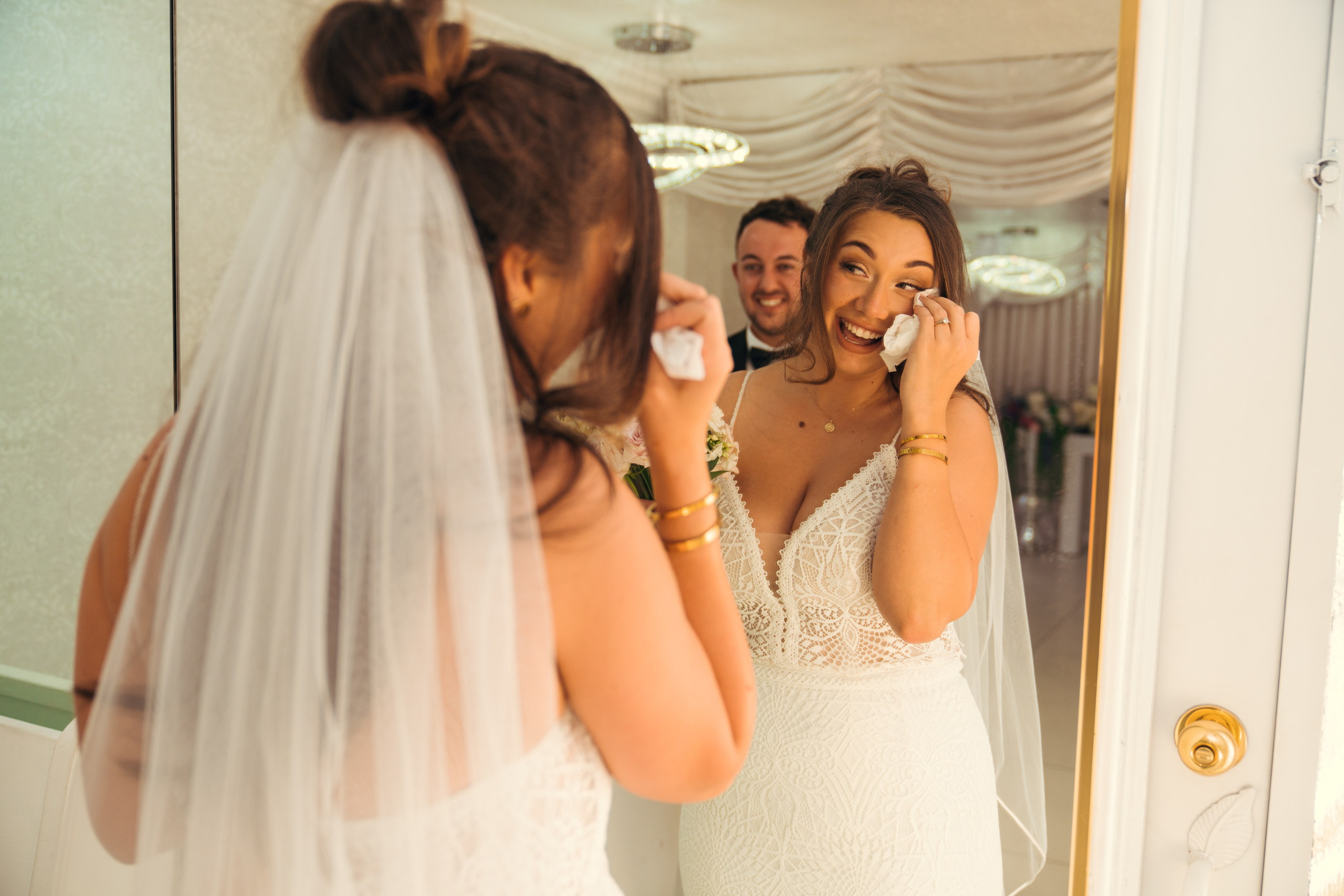 Georgia&Kyran. Wedding & elopement photographer Viktoriya Kravtsov. Las Vegas