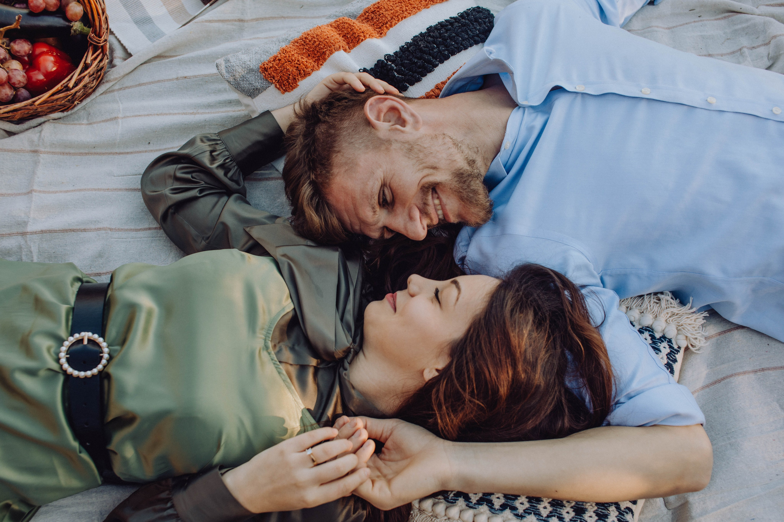 Beni & Adina. Wedding & couple photographer from Romania Rut Vetan