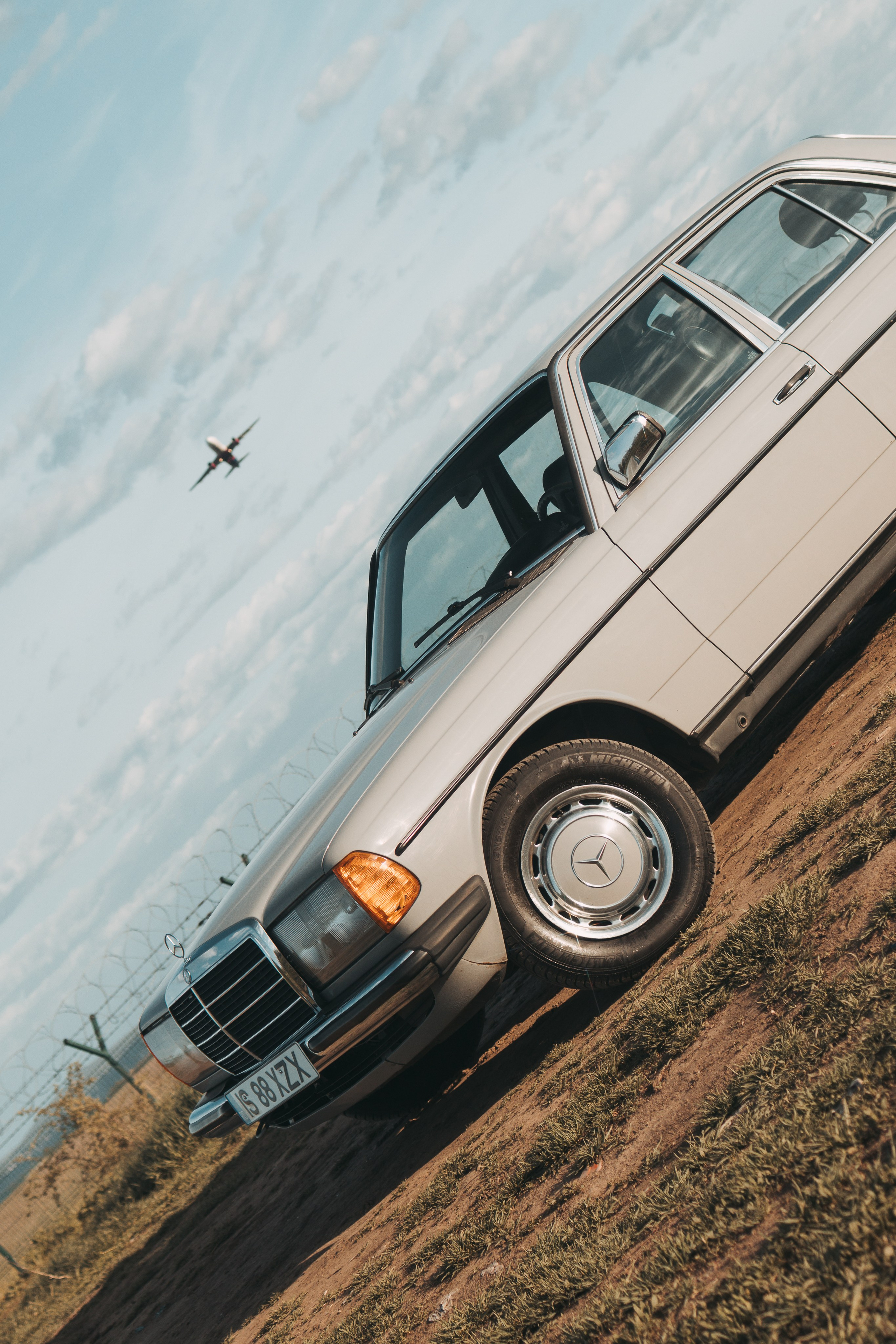Cars and roads. Fotograf Videograf Evenimente Iași - Storytelling, Business, Albume Absolvire