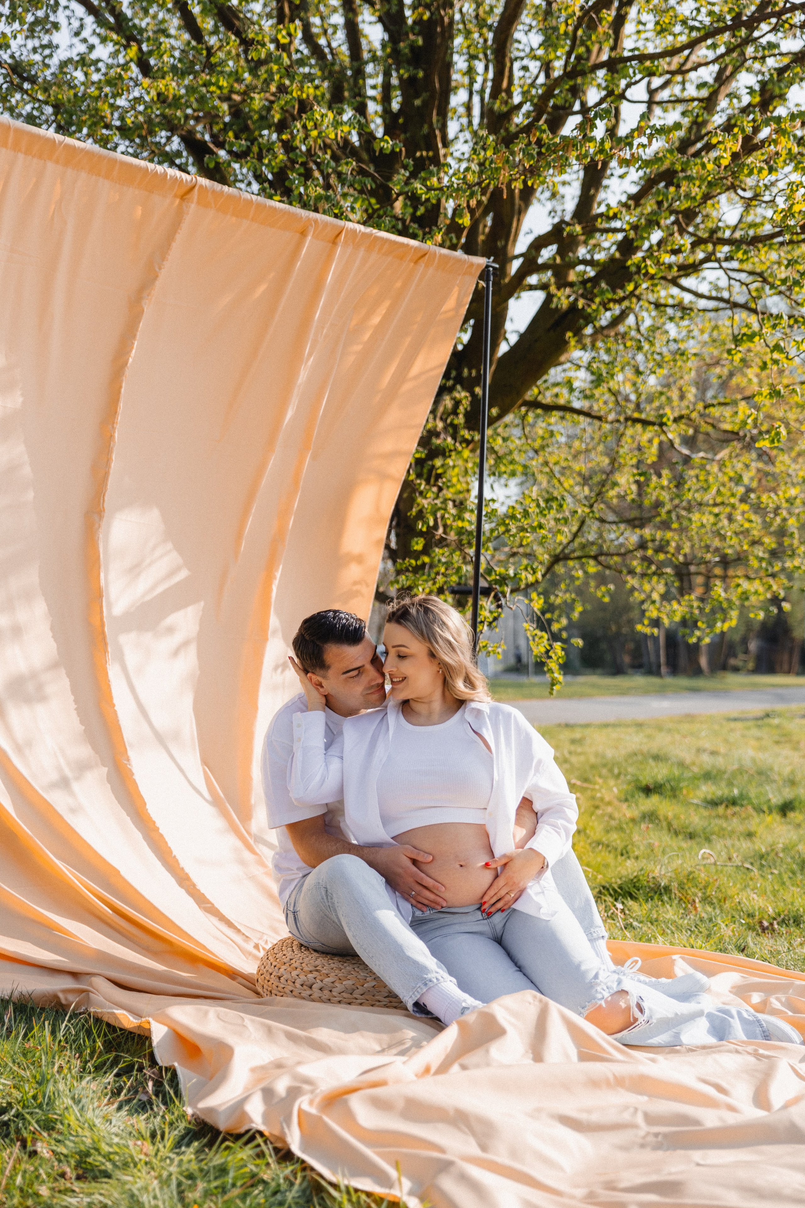Schwangerschaftsfotos am Kemnader See | Babybauch Shooting Bochum. Hochzeitsfotografin Bochum | Halyna Reiche Fotografie NRW