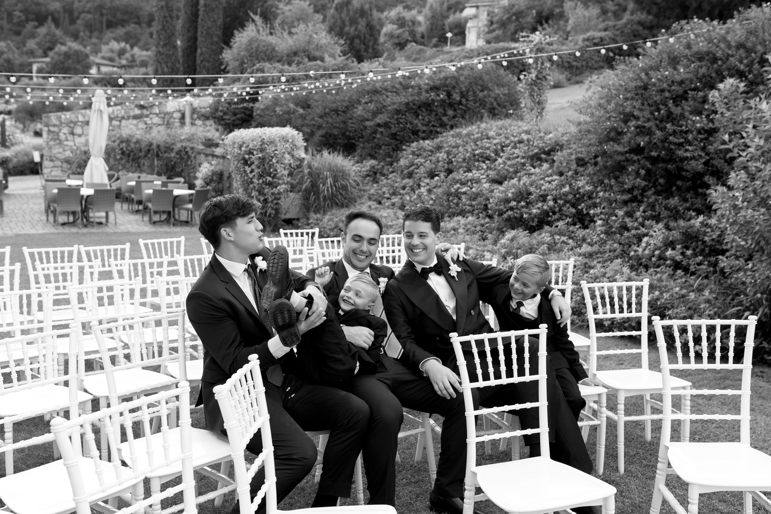 Madison & Dylan. Wedding photographer in Italy