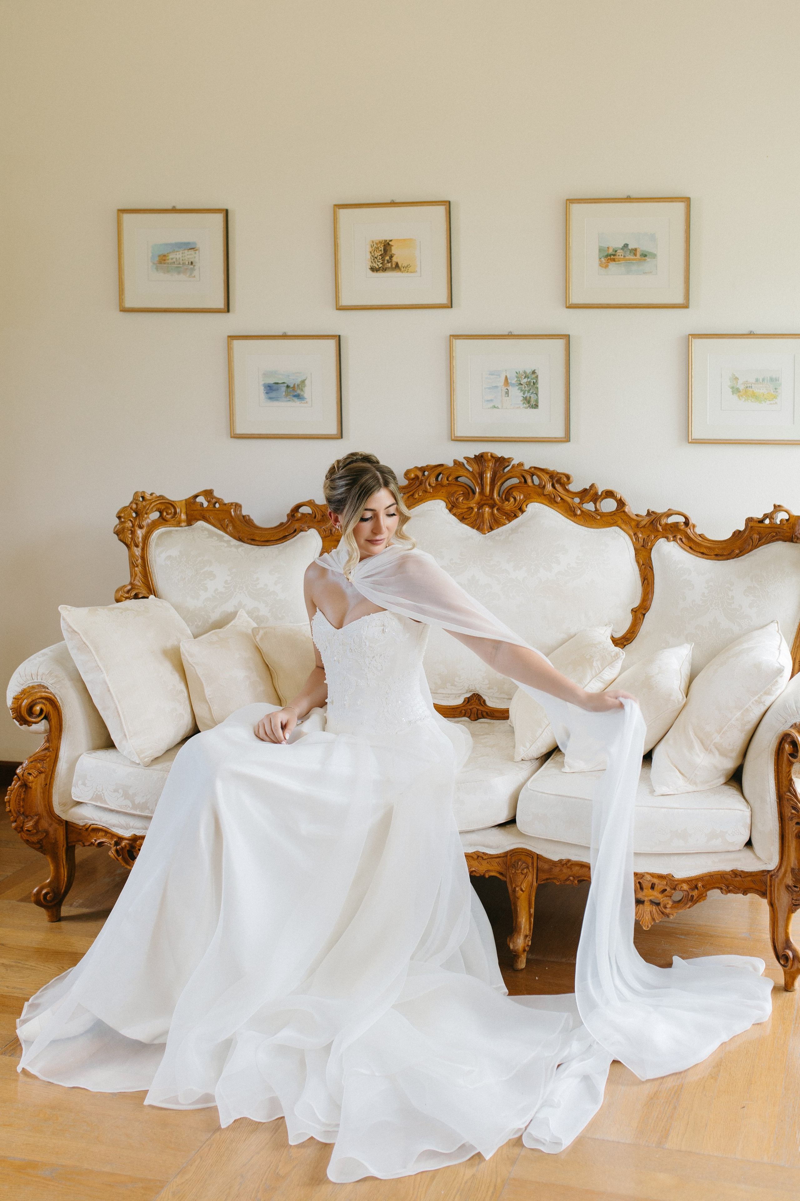 Madison & Dylan. Wedding photographer in Italy