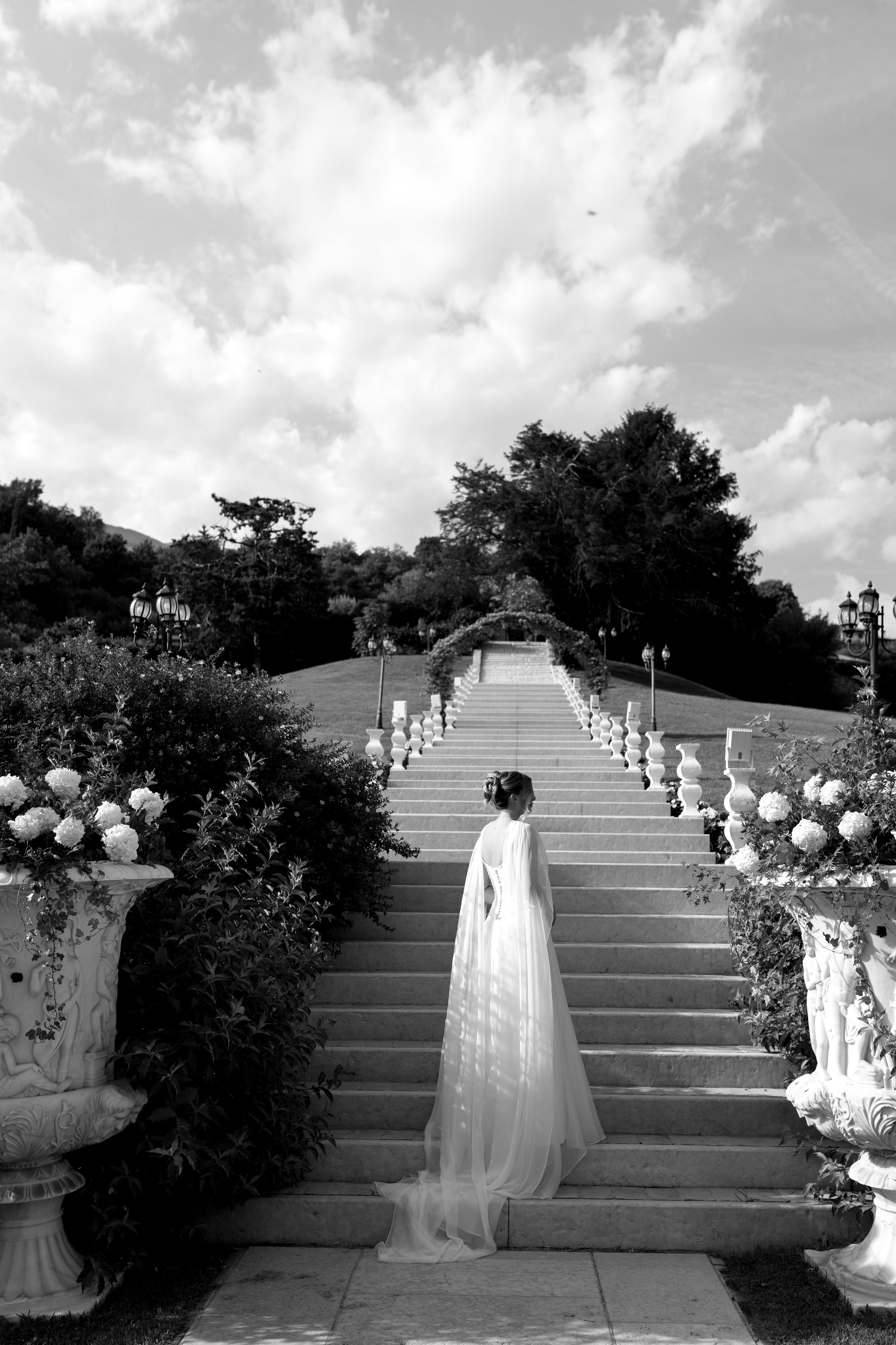 Madison & Dylan. Wedding photographer in Italy