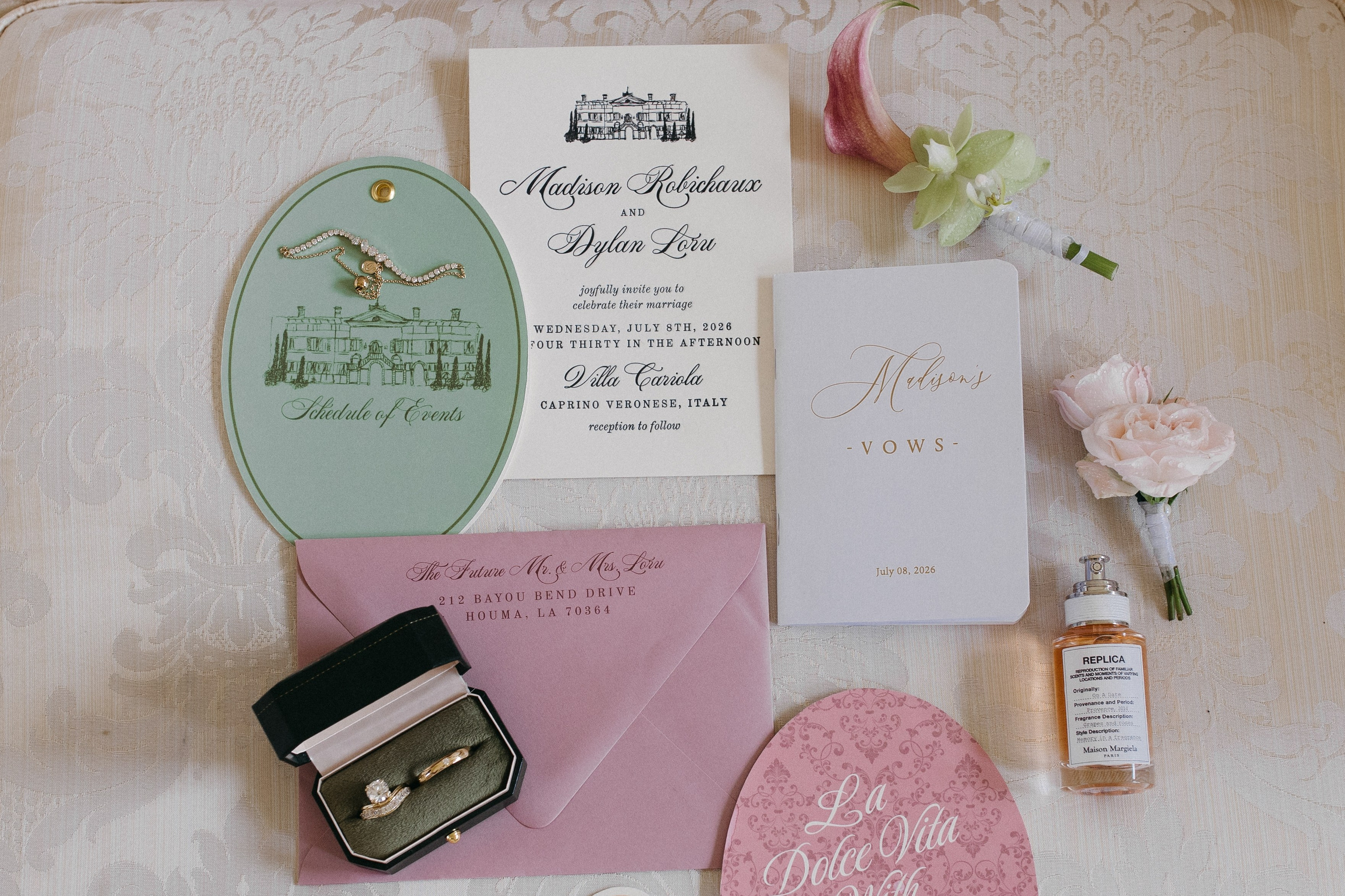 Madison & Dylan. Wedding photographer in Italy