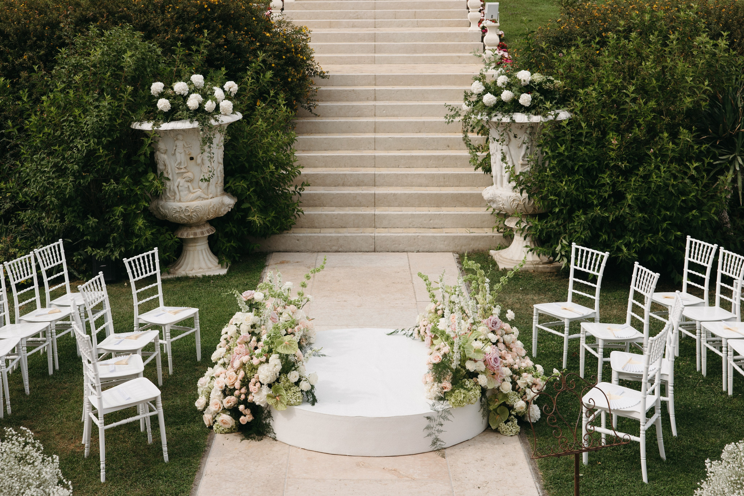 Madison & Dylan. Wedding photographer in Italy