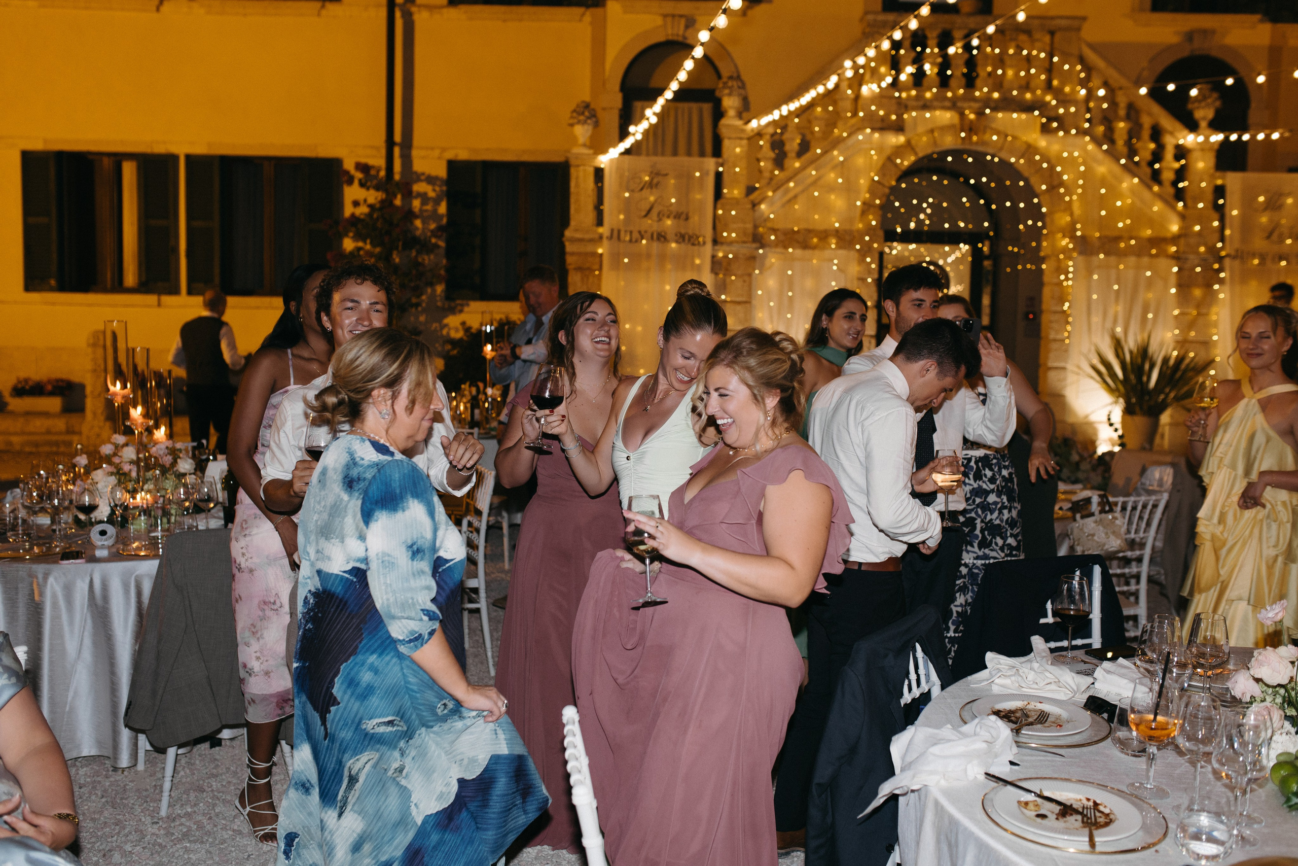 Madison & Dylan. Wedding photographer in Italy