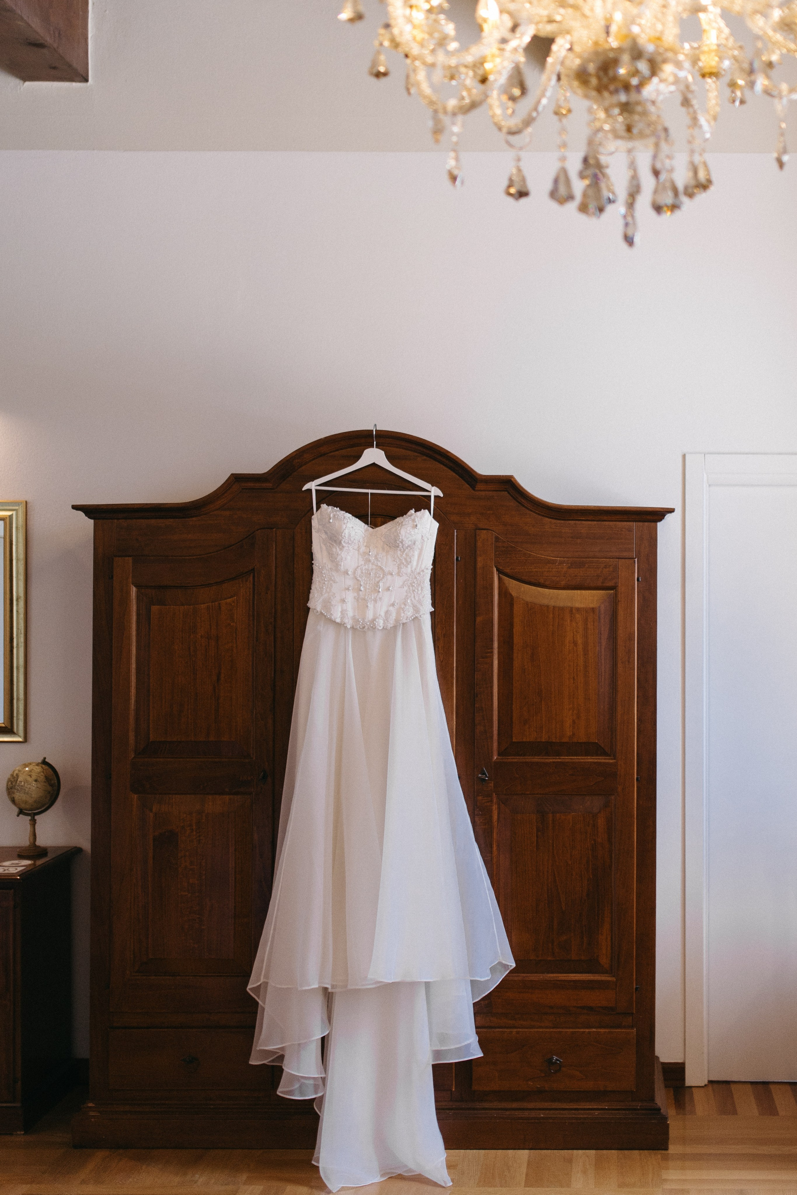 Madison & Dylan. Wedding photographer in Italy