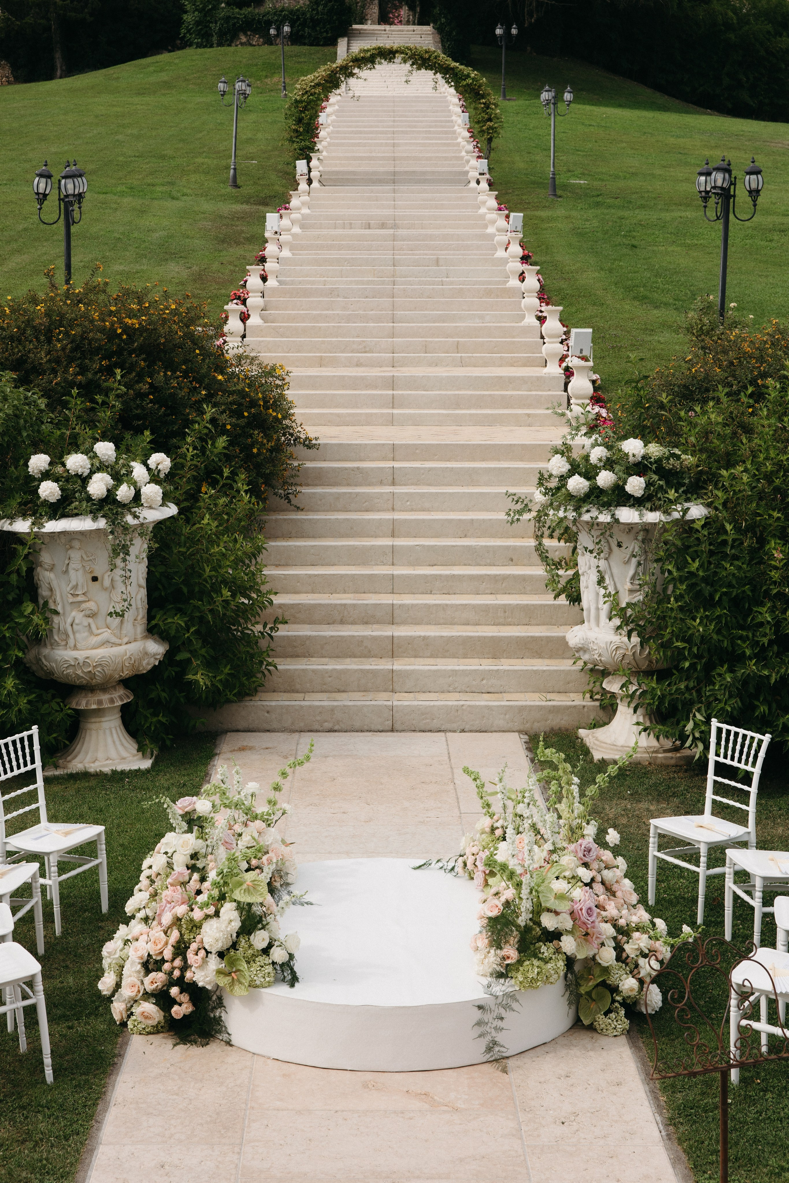 Madison & Dylan. Wedding photographer in Italy