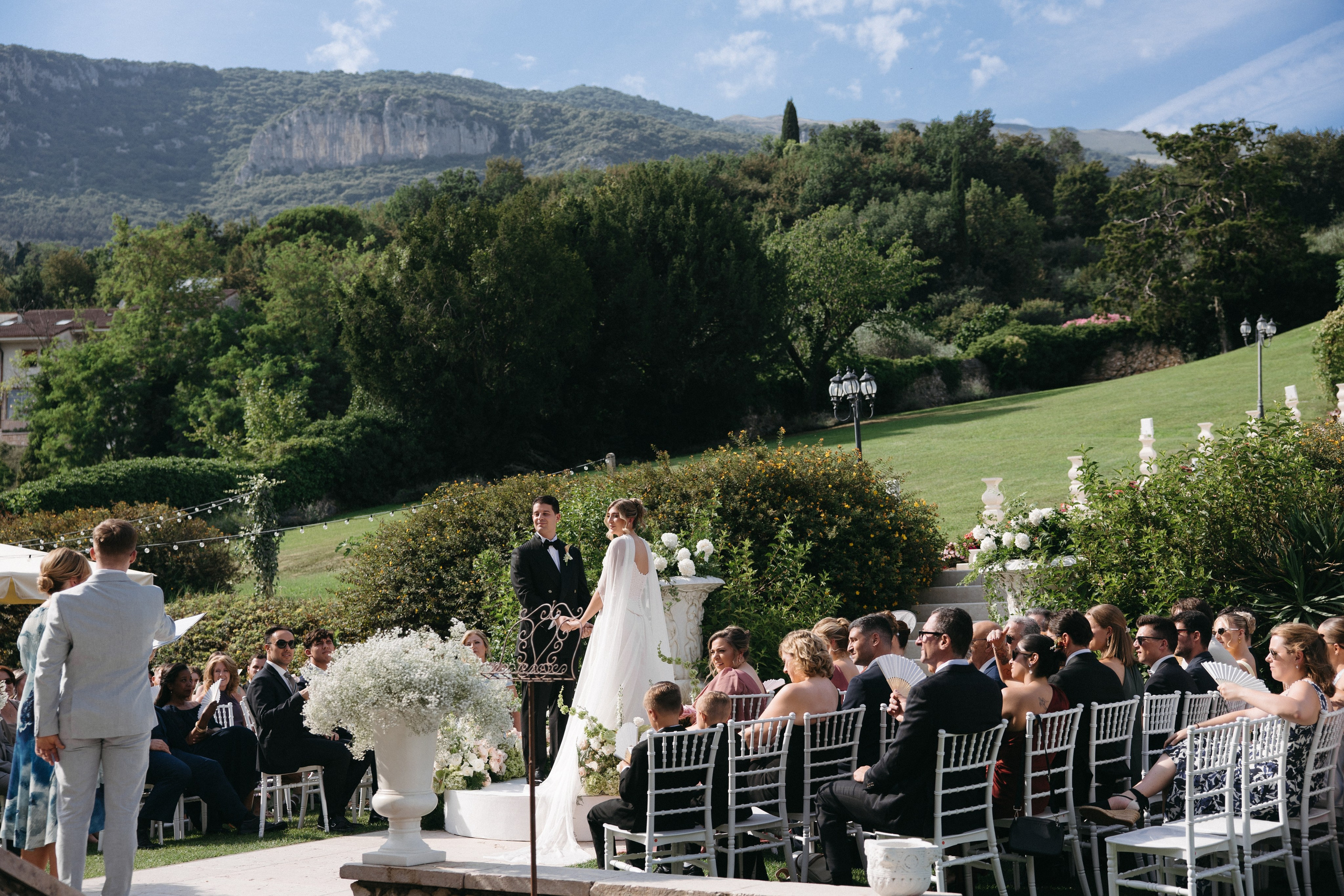 Madison & Dylan. Wedding photographer in Italy