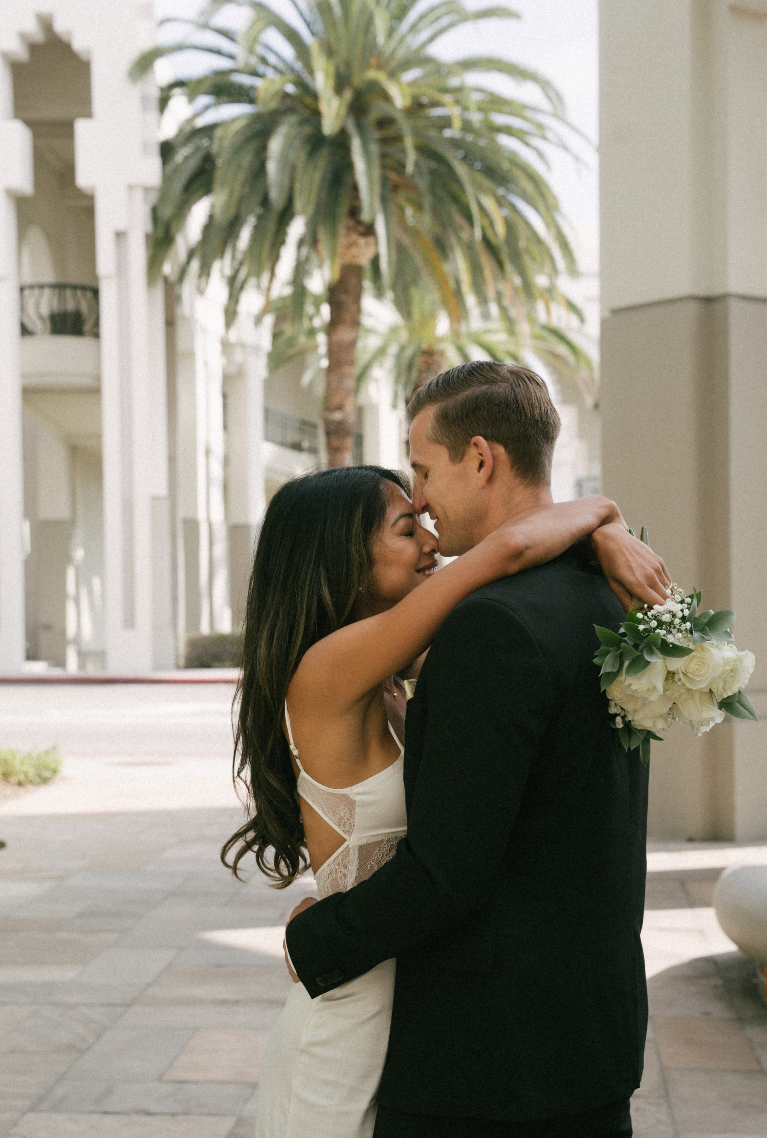 Jamie & Gareth. Beverly Hill Courthouse Wedding. Santa Monica based photographer Kristina Vasilenko