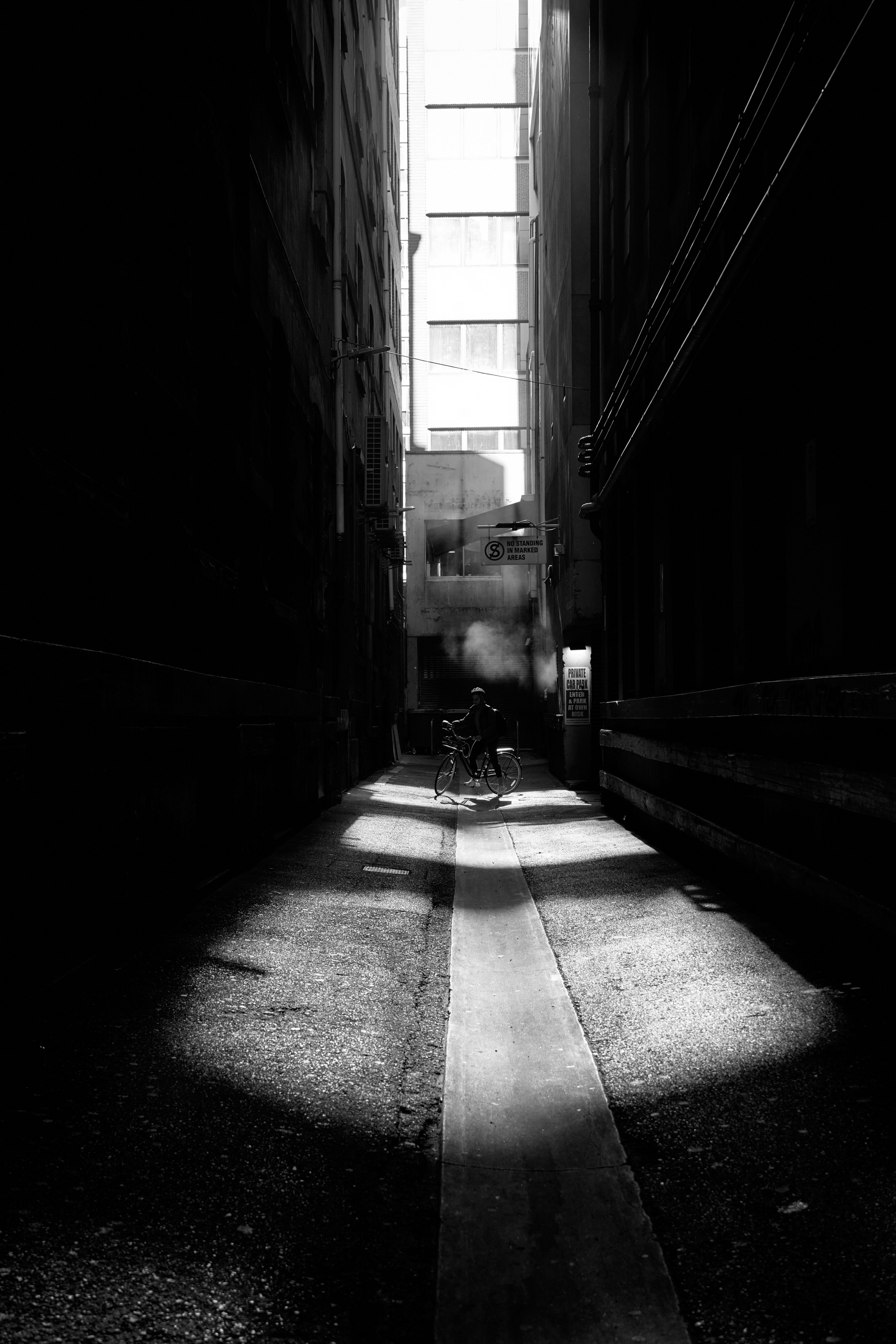 Melbourne Street Photography 2025. CARTER BNW