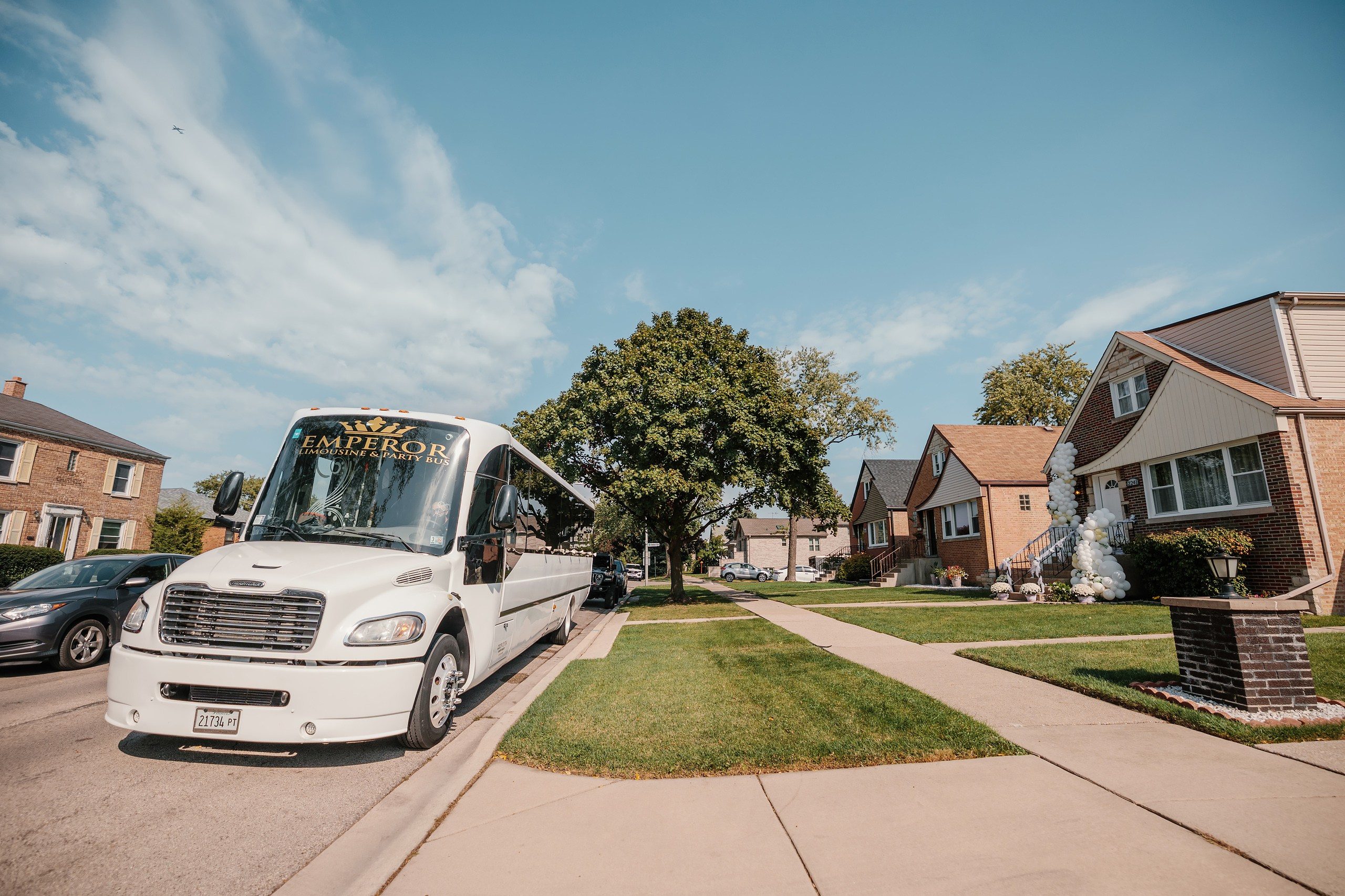 05.10.2024 Wedding. Wedding family event photographer in Chicago Nick Yushevich